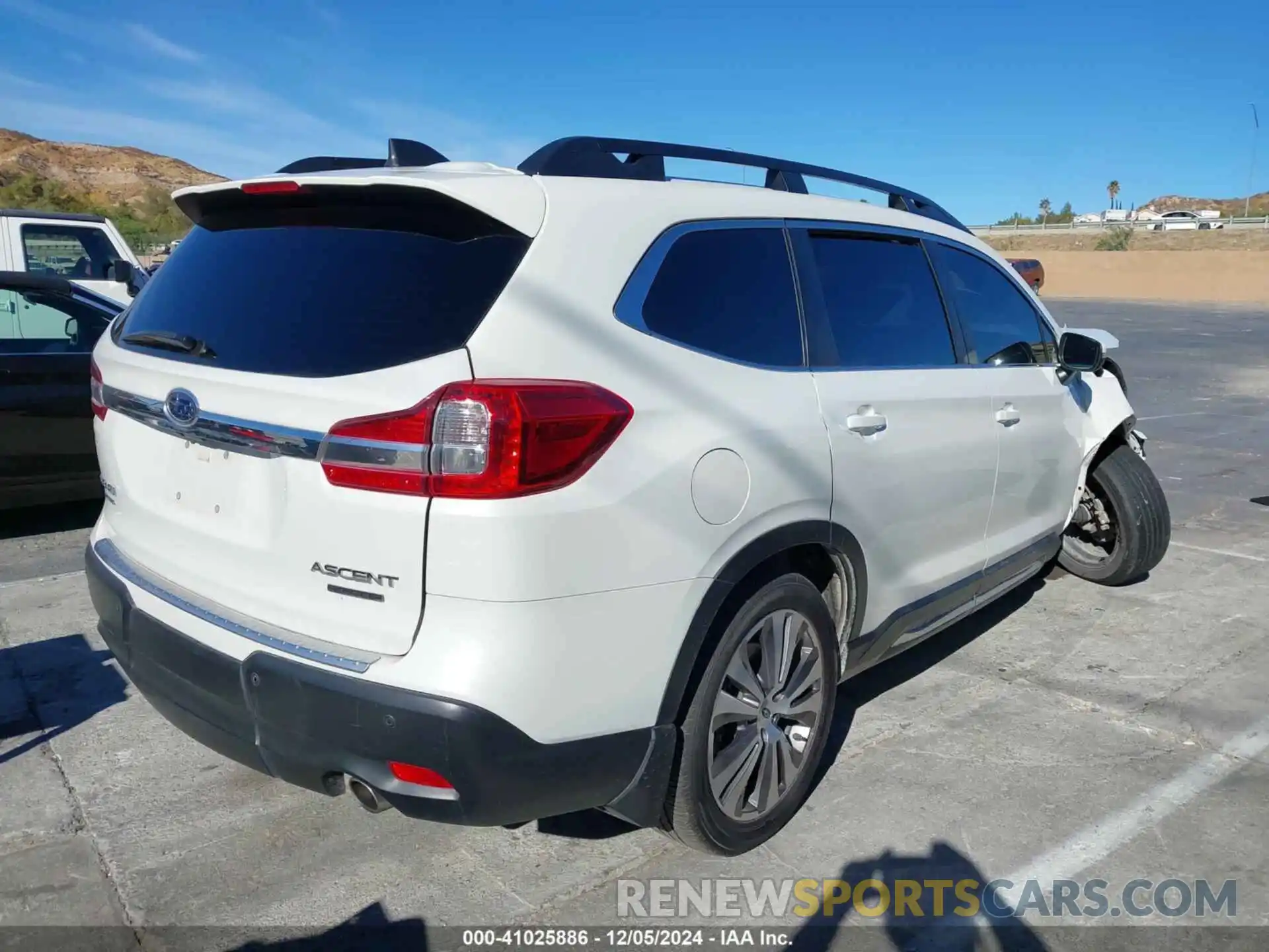 4 Photograph of a damaged car 4S4WMAJD8L3474671 SUBARU ASCENT 2020