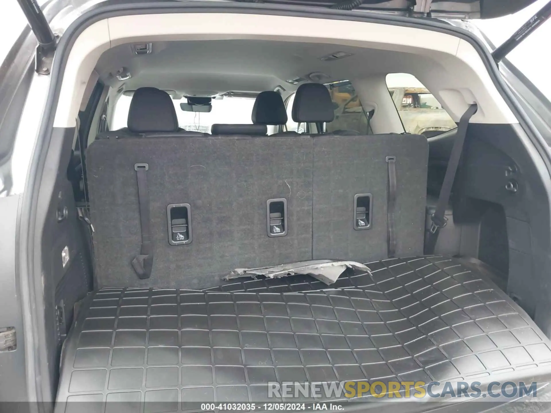 8 Photograph of a damaged car 4S4WMAJDXL3400037 SUBARU ASCENT 2020