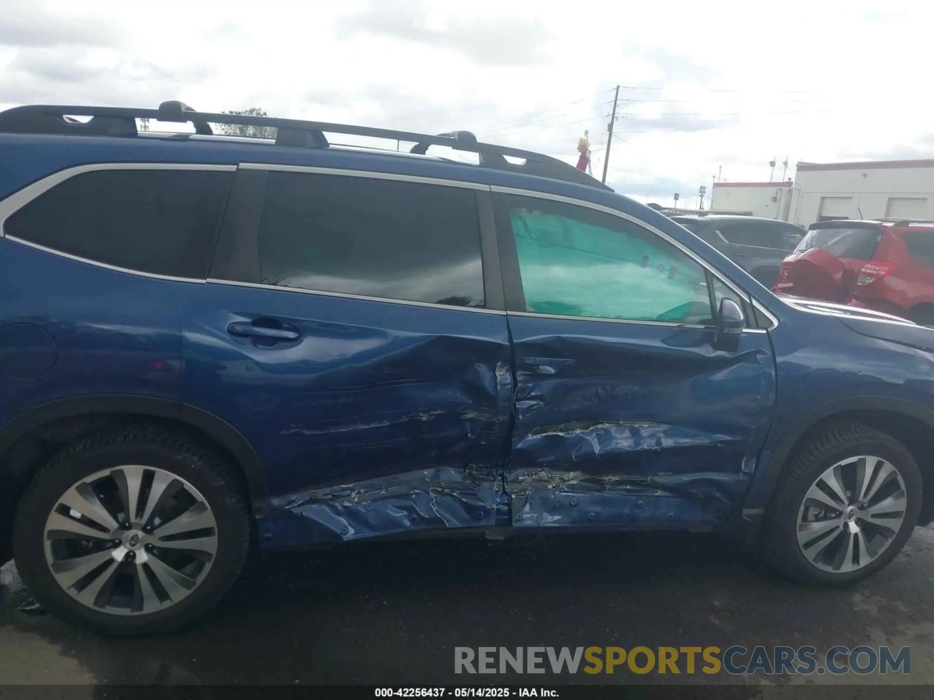13 Photograph of a damaged car 4S4WMALDXL3447646 SUBARU ASCENT 2020