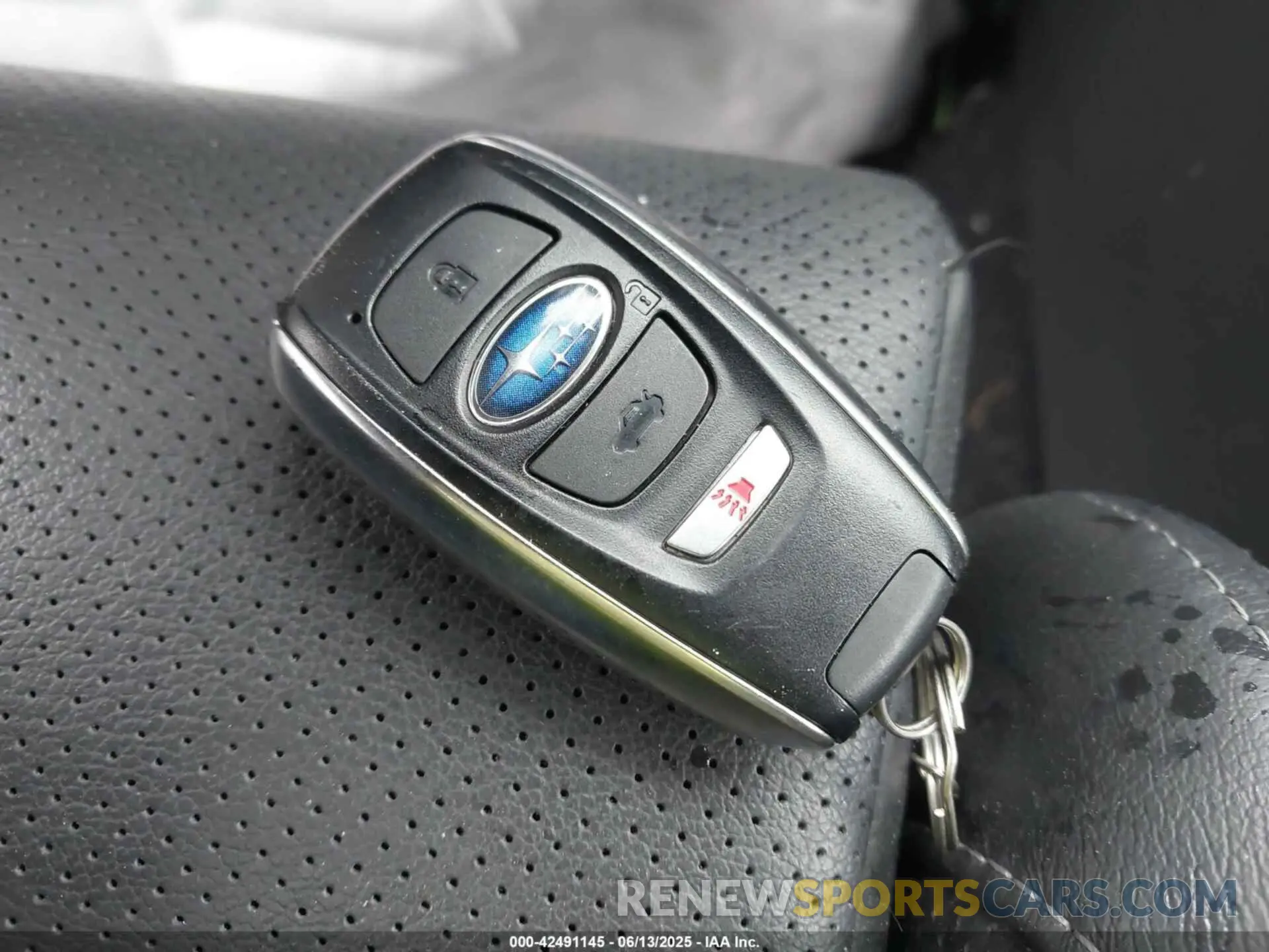 11 Photograph of a damaged car 4S4WMAPD3L3453122 SUBARU ASCENT 2020