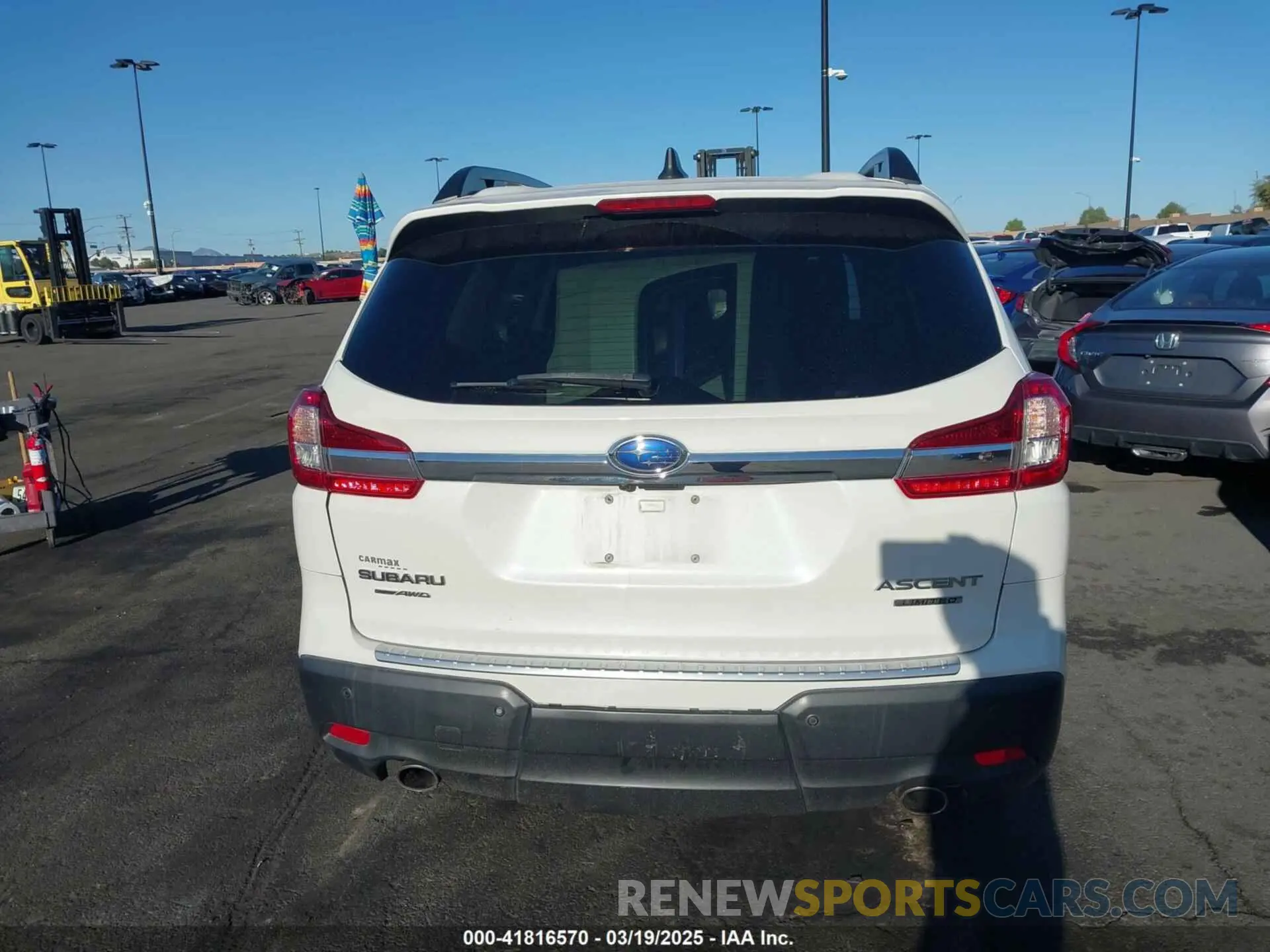 17 Photograph of a damaged car 4S4WMAPD4L3451136 SUBARU ASCENT 2020