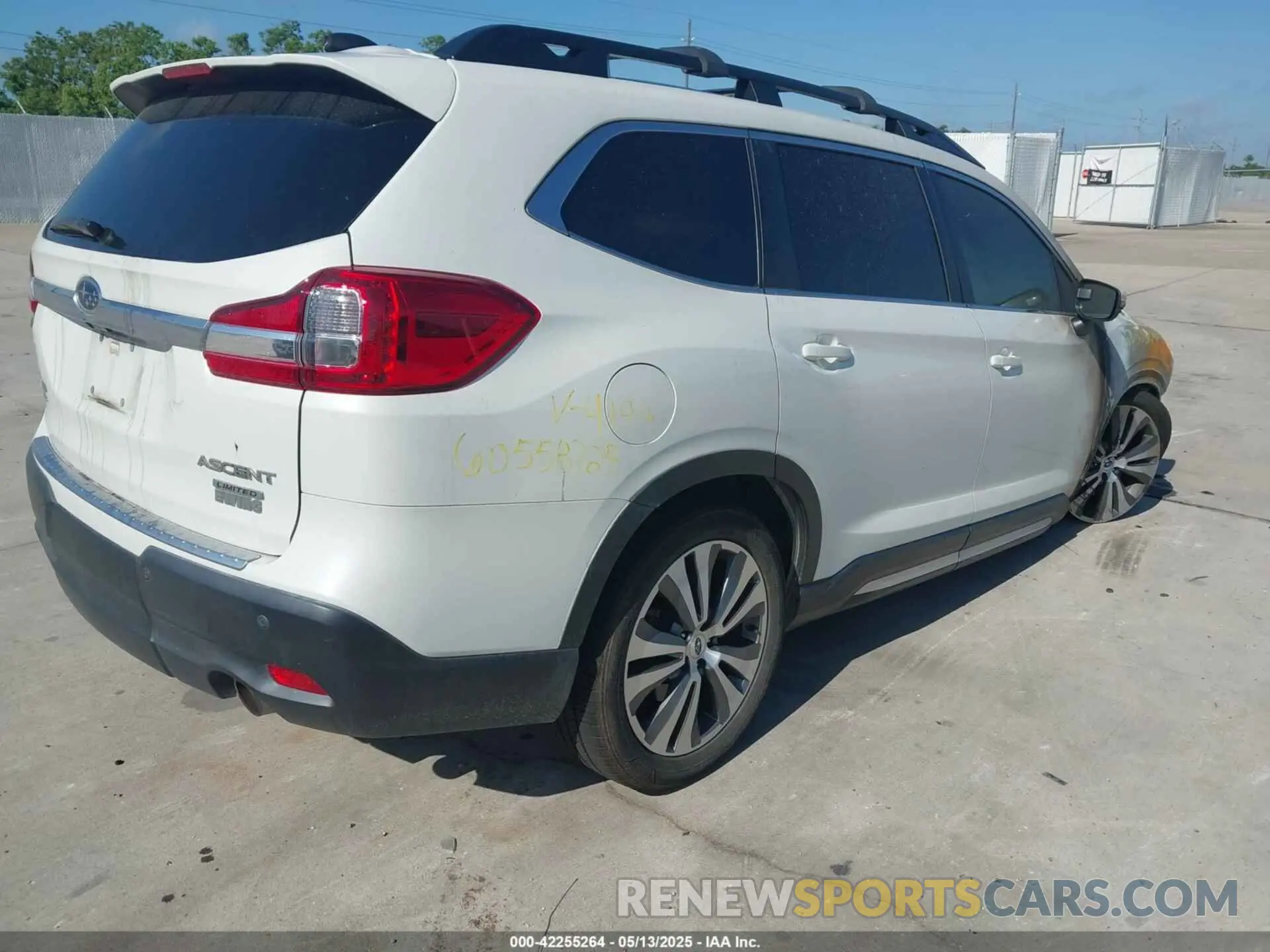 4 Photograph of a damaged car 4S4WMAPD9L3434199 SUBARU ASCENT 2020