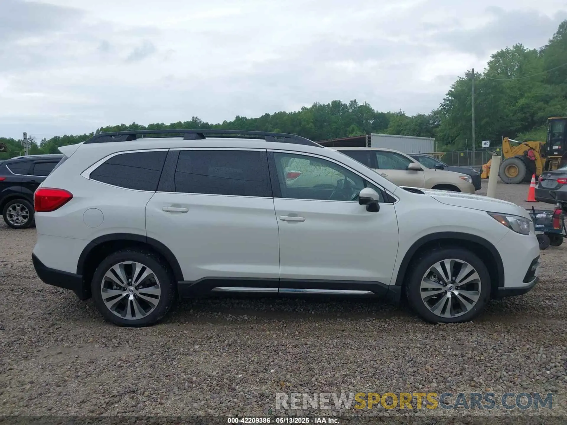 13 Photograph of a damaged car 4S4WMAPD9L3437300 SUBARU ASCENT 2020