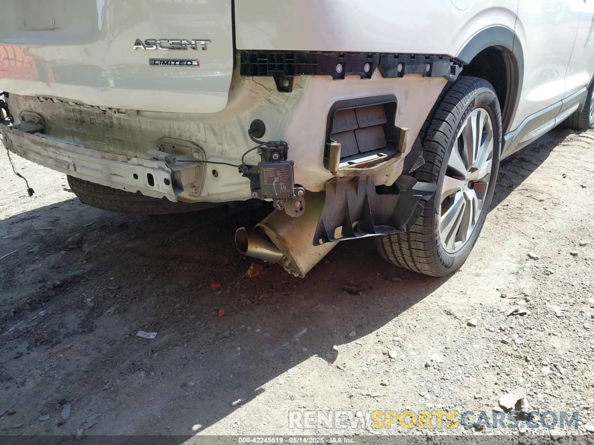 21 Photograph of a damaged car 4S4WMAPDXL3421851 SUBARU ASCENT 2020