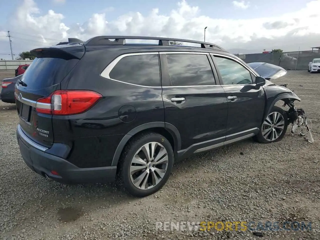 3 Photograph of a damaged car 4S4WMARD1L3427972 SUBARU ASCENT 2020