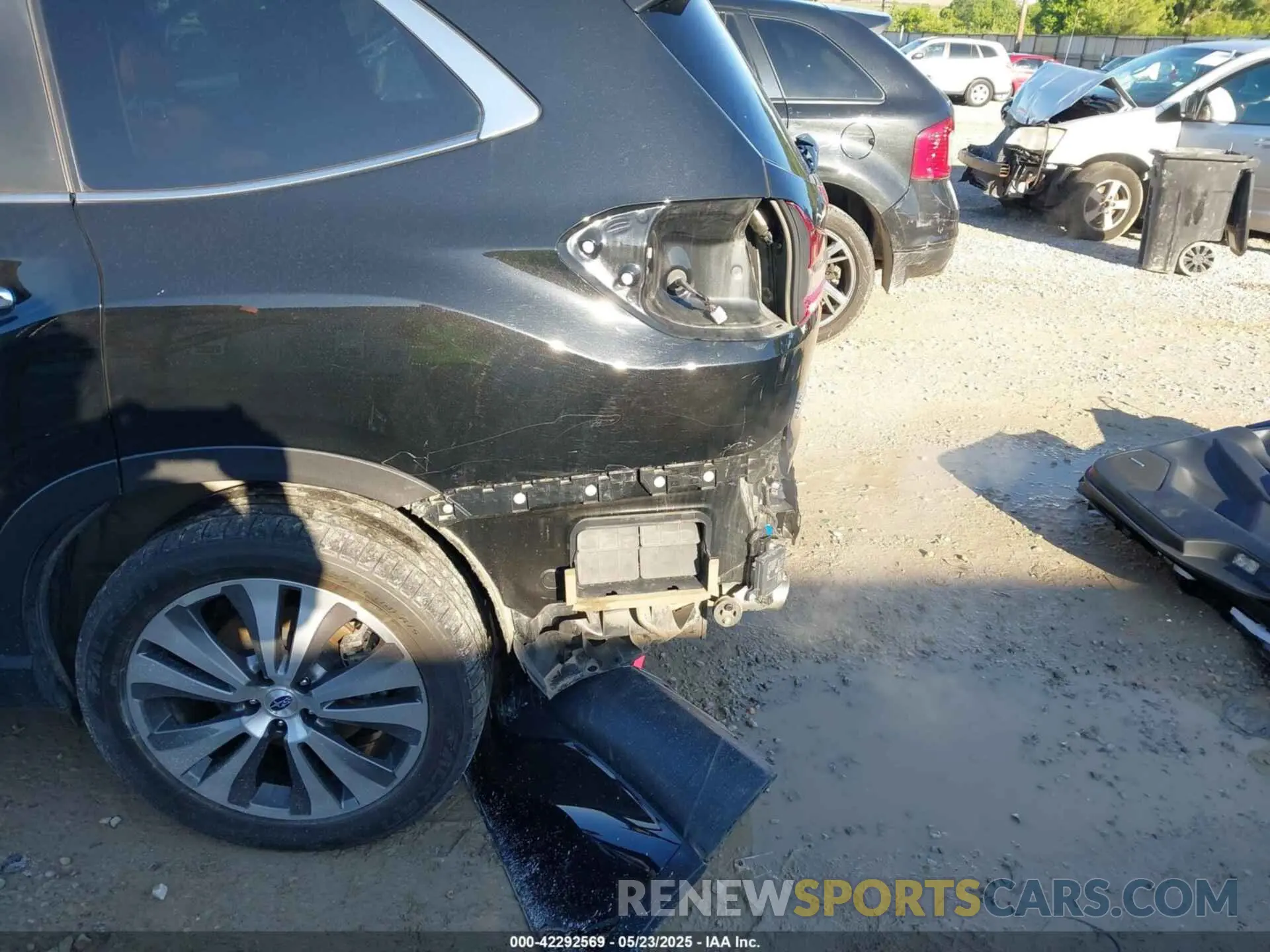 21 Photograph of a damaged car 4S4WMARD2L3450080 SUBARU ASCENT 2020