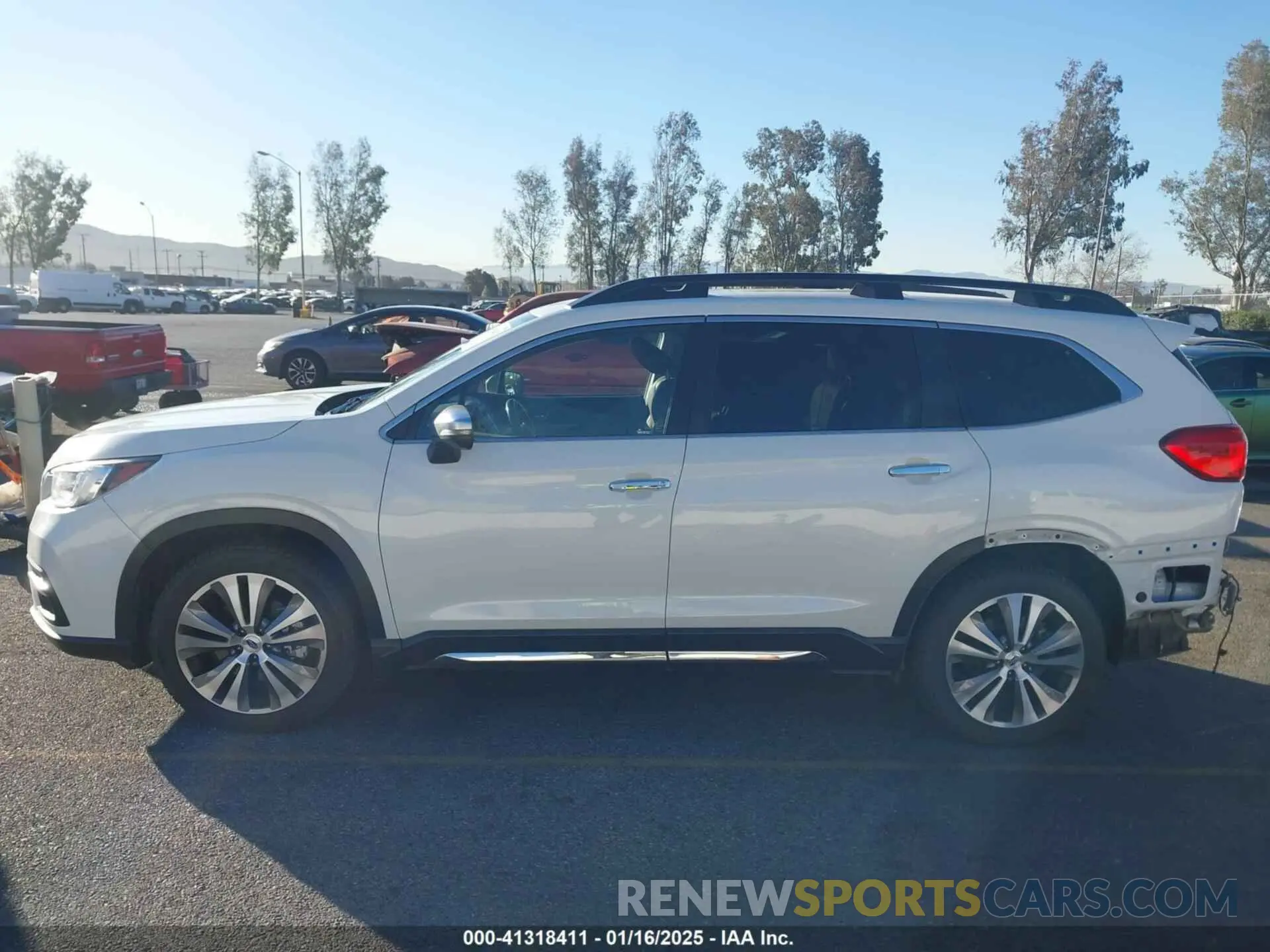 15 Photograph of a damaged car 4S4WMARD3L3465347 SUBARU ASCENT 2020