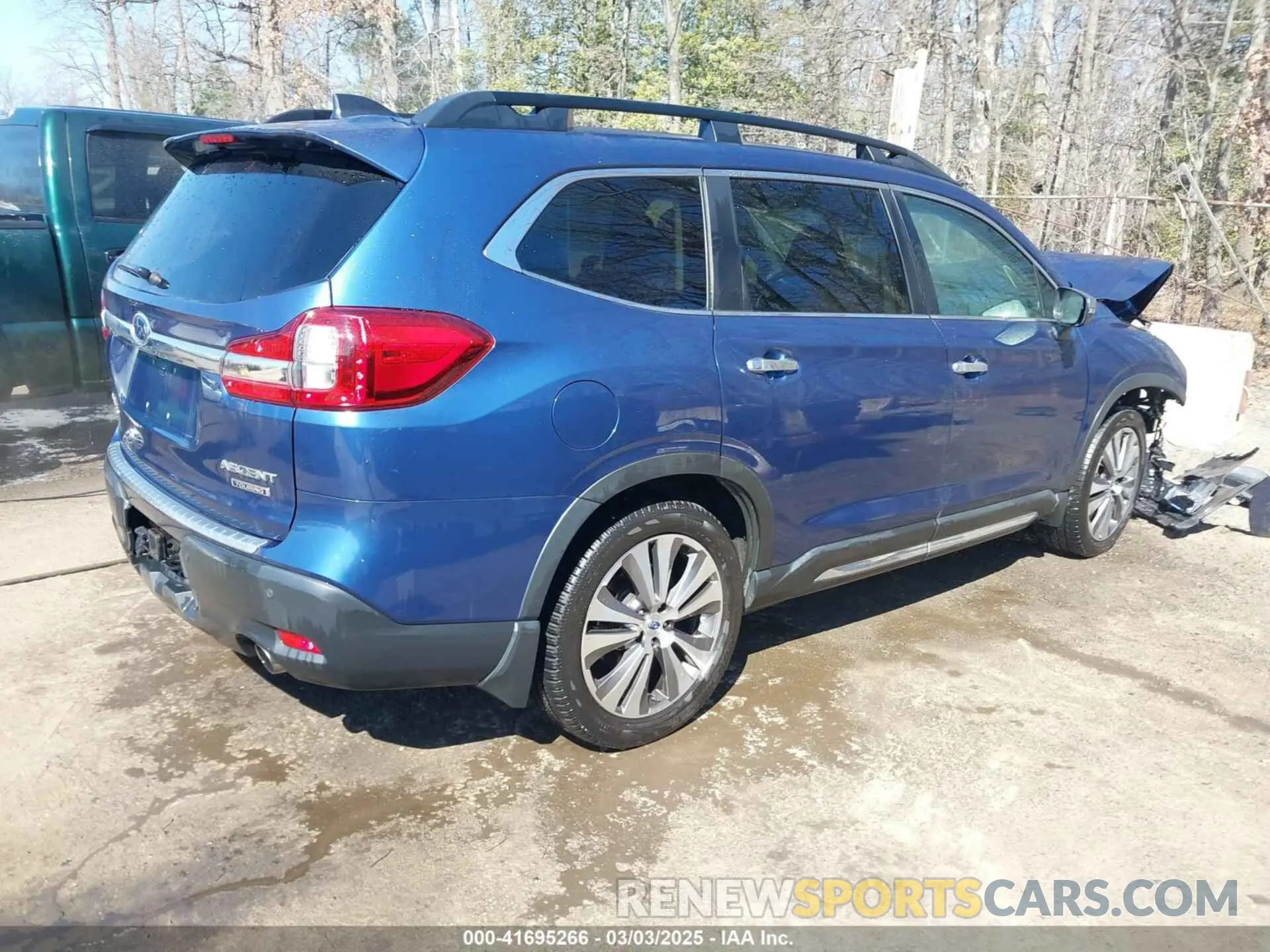 4 Photograph of a damaged car 4S4WMARD4L3458794 SUBARU ASCENT 2020