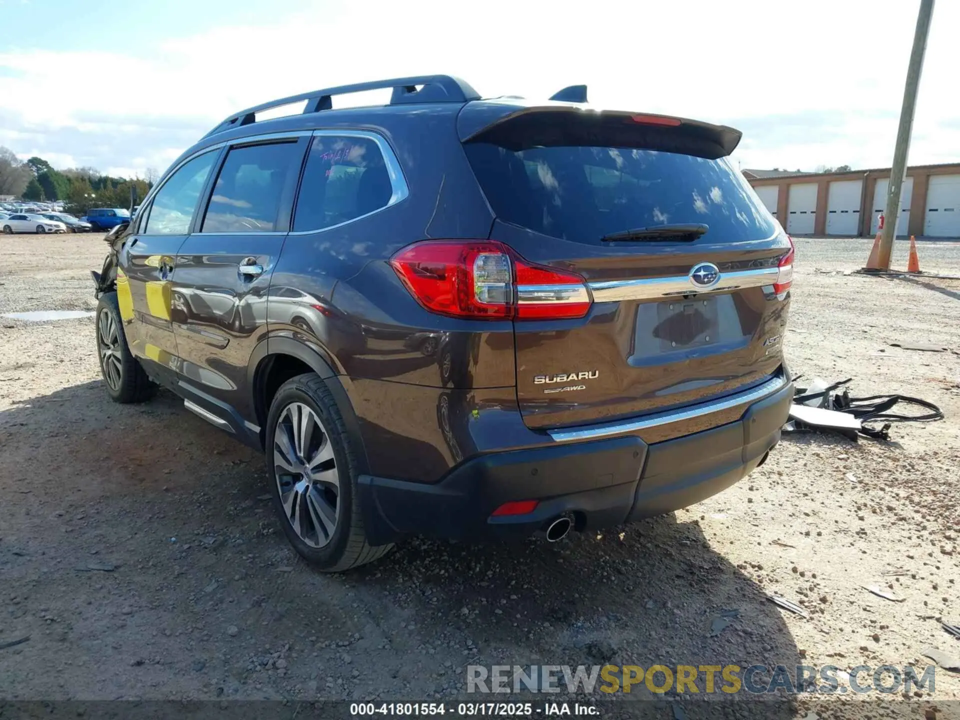 3 Photograph of a damaged car 4S4WMARD4L3475269 SUBARU ASCENT 2020