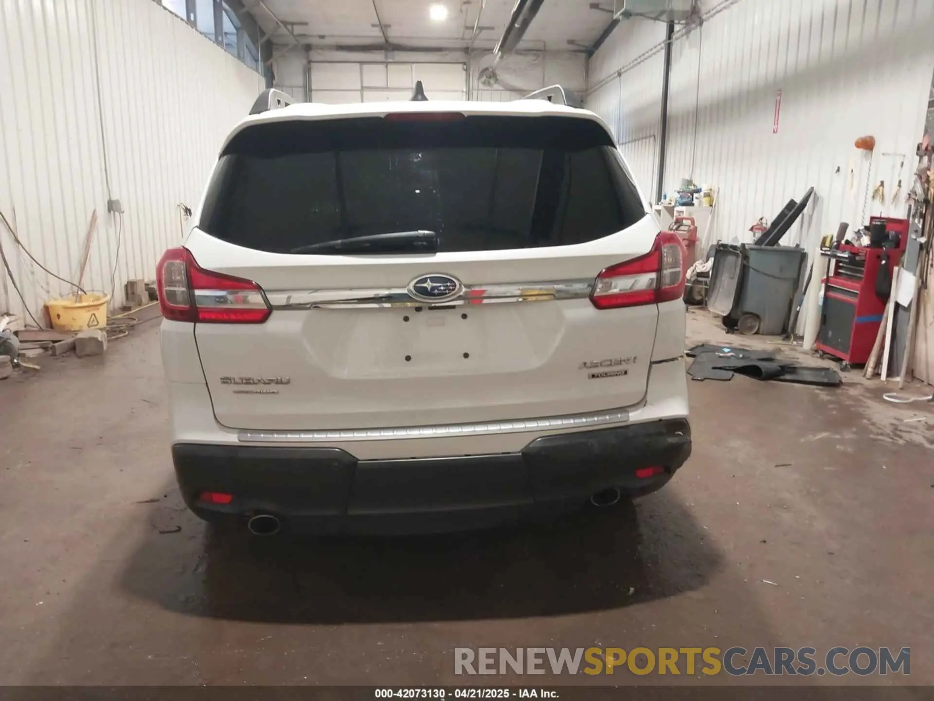 16 Photograph of a damaged car 4S4WMARD5L3431894 SUBARU ASCENT 2020