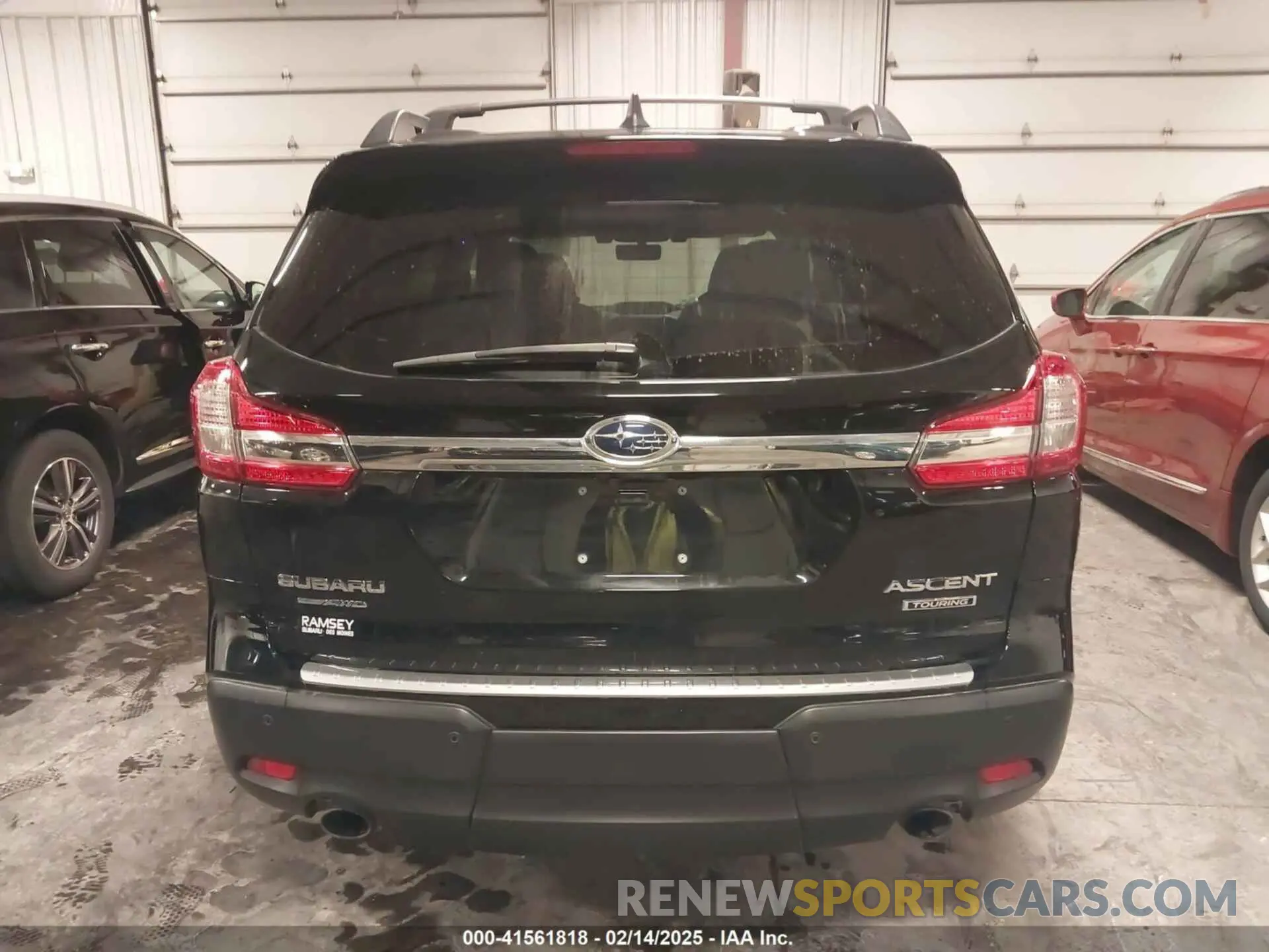 17 Photograph of a damaged car 4S4WMARD5L3444676 SUBARU ASCENT 2020