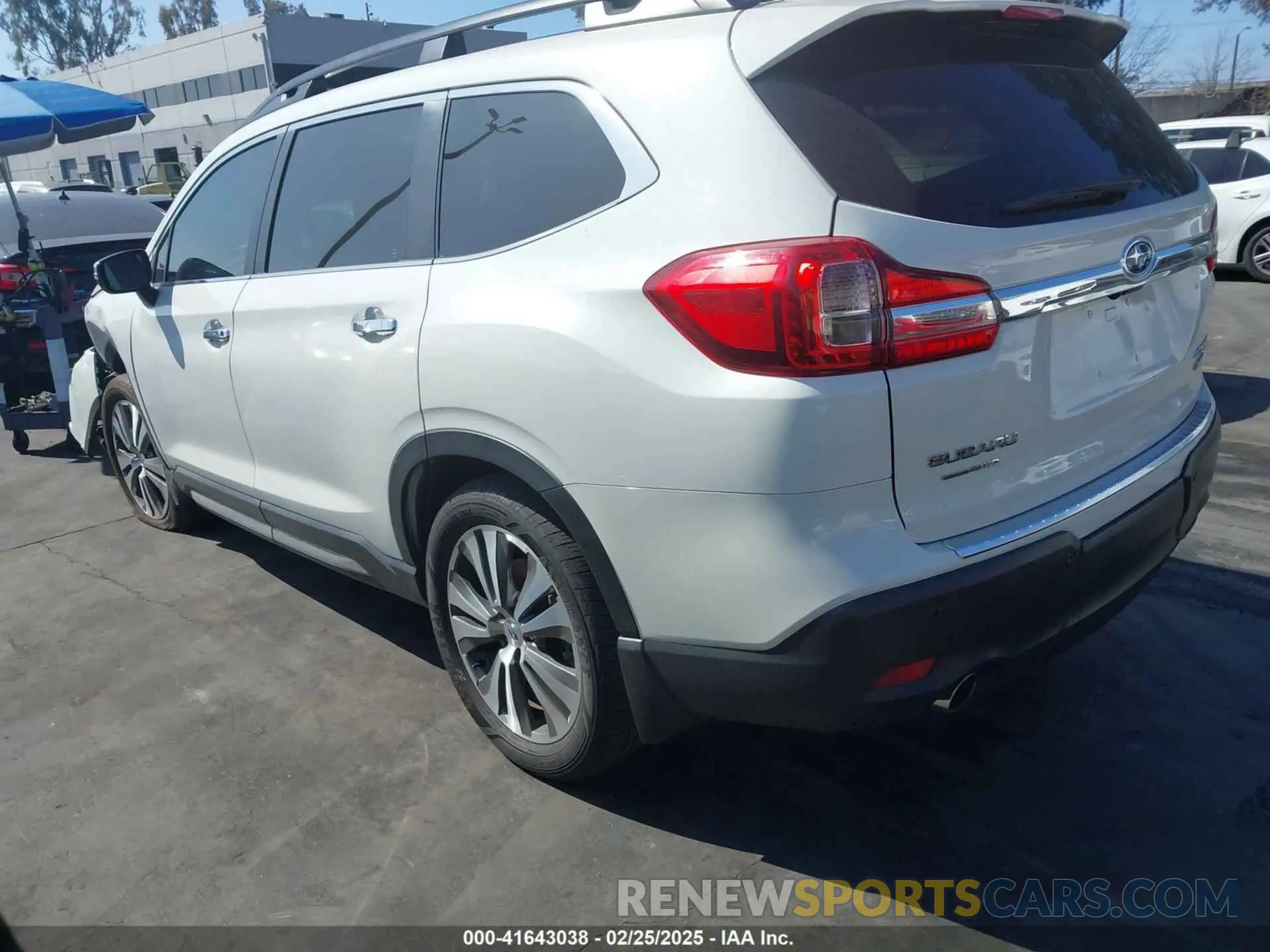 3 Photograph of a damaged car 4S4WMARD8L3439259 SUBARU ASCENT 2020