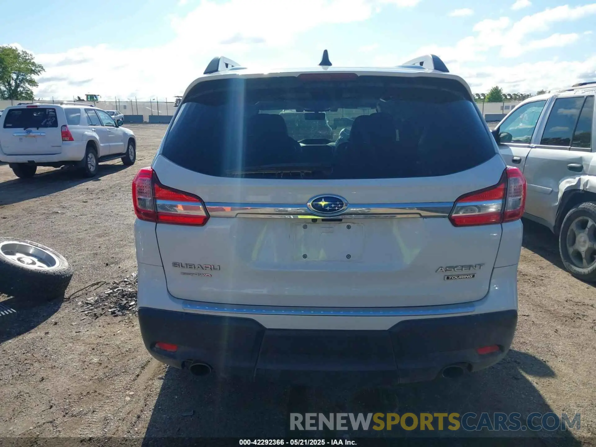 16 Photograph of a damaged car 4S4WMARD9L3468656 SUBARU ASCENT 2020
