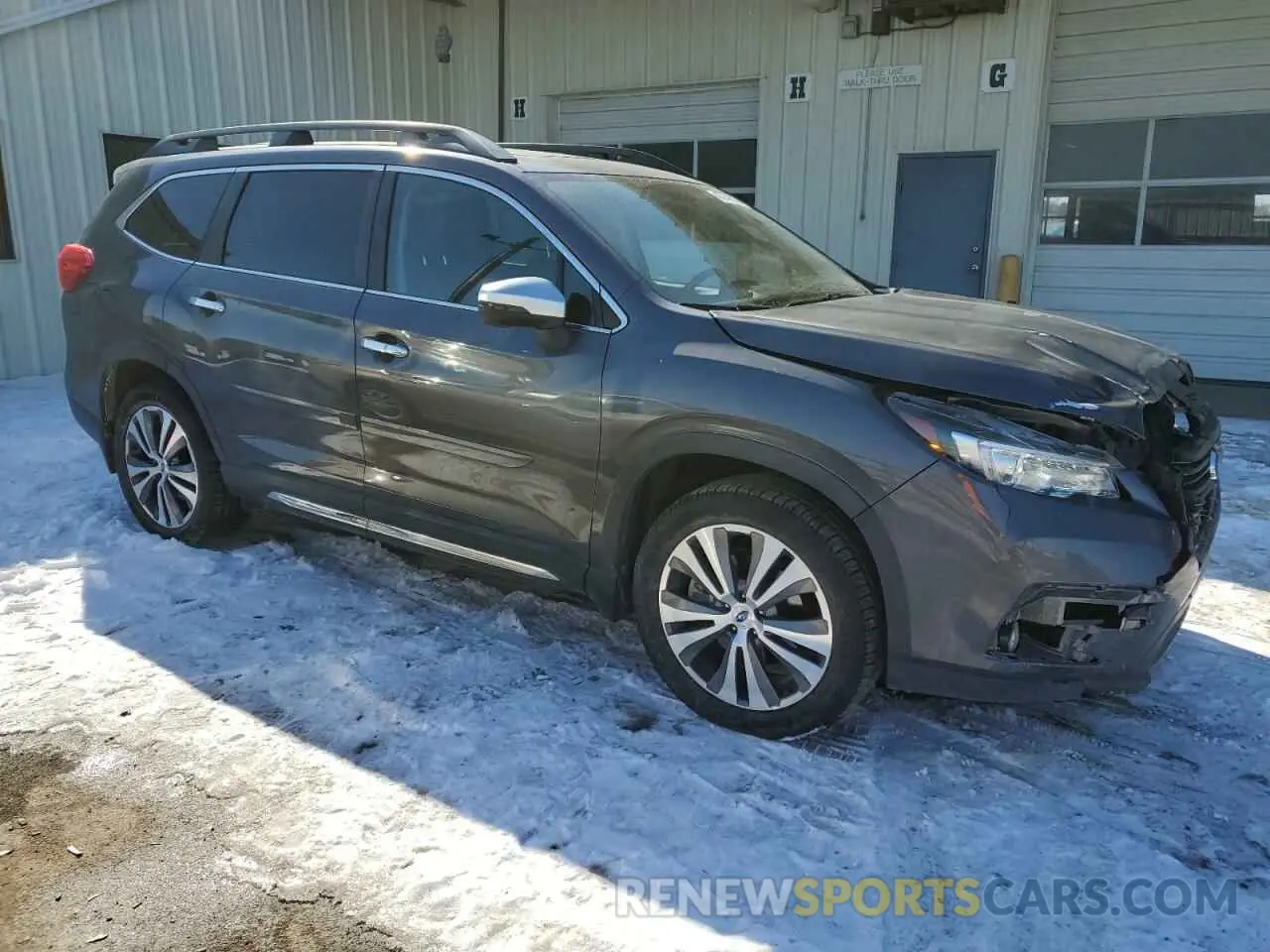 4 Photograph of a damaged car 4S4WMARDXL3480105 SUBARU ASCENT 2020