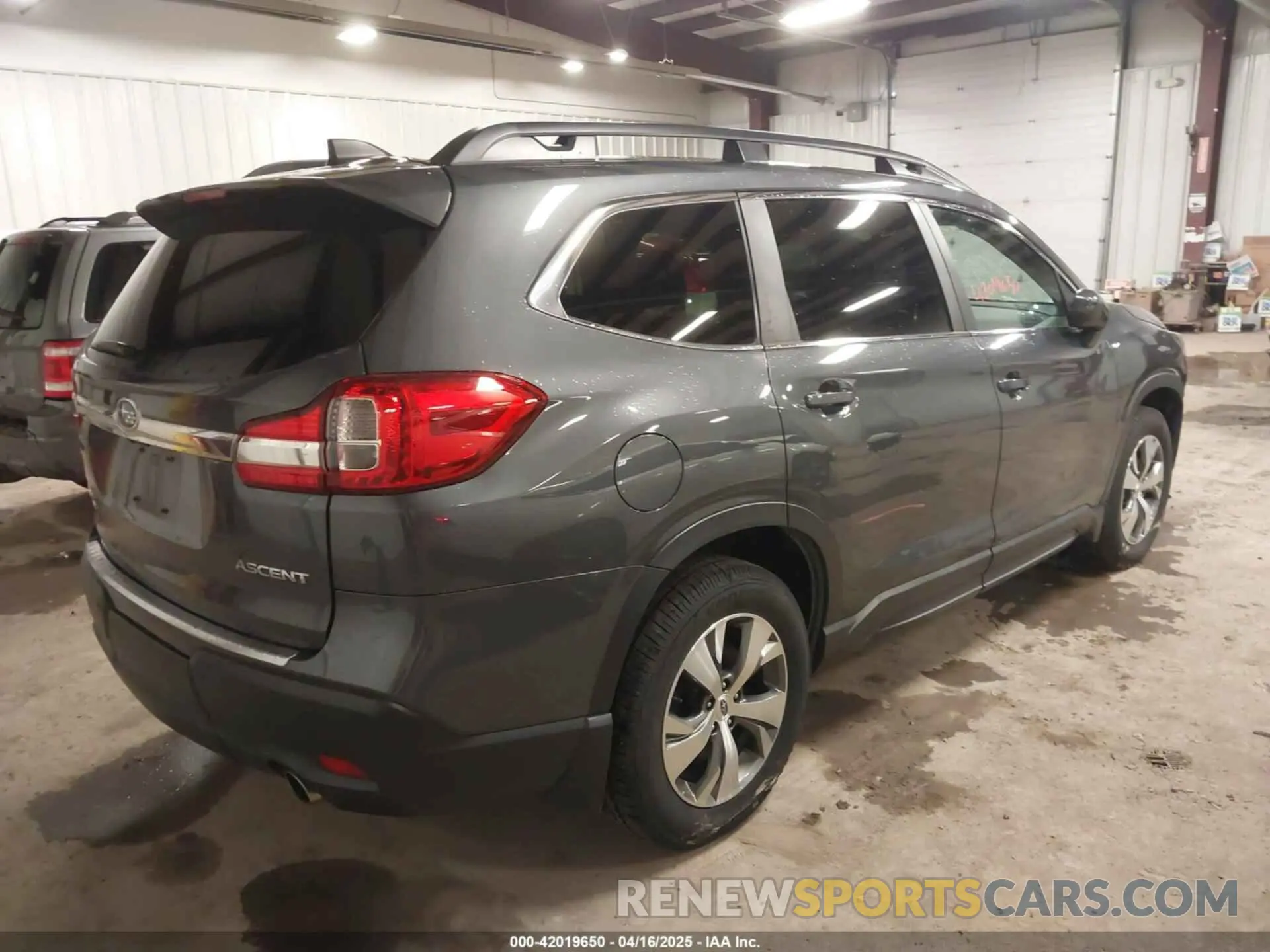 4 Photograph of a damaged car 4S4WMACD0M3424202 SUBARU ASCENT 2021