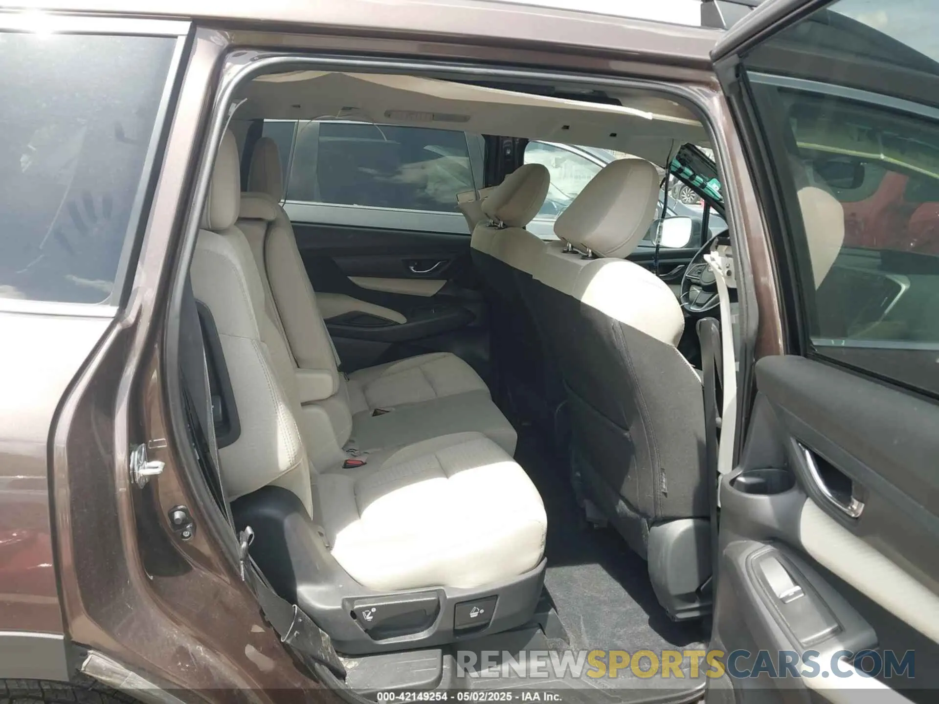 8 Photograph of a damaged car 4S4WMACDXM3467526 SUBARU ASCENT 2021