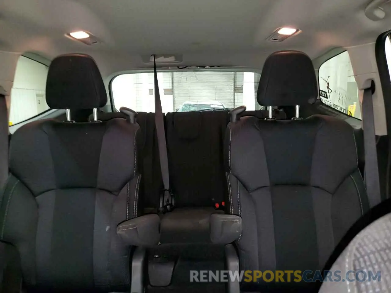 10 Photograph of a damaged car 4S4WMAFD4M3412968 SUBARU ASCENT 2021
