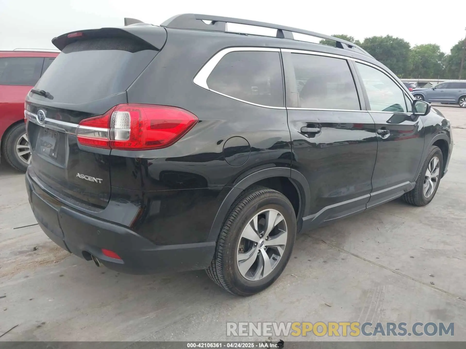 4 Photograph of a damaged car 4S4WMAFD8M3433564 SUBARU ASCENT 2021