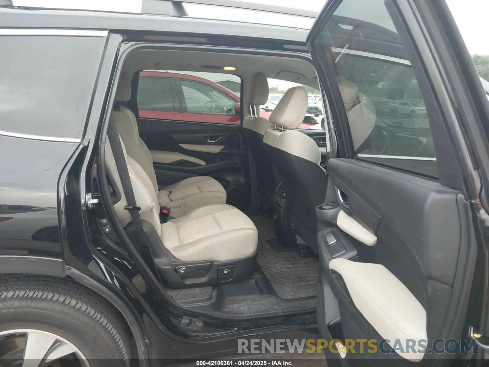8 Photograph of a damaged car 4S4WMAFD8M3433564 SUBARU ASCENT 2021