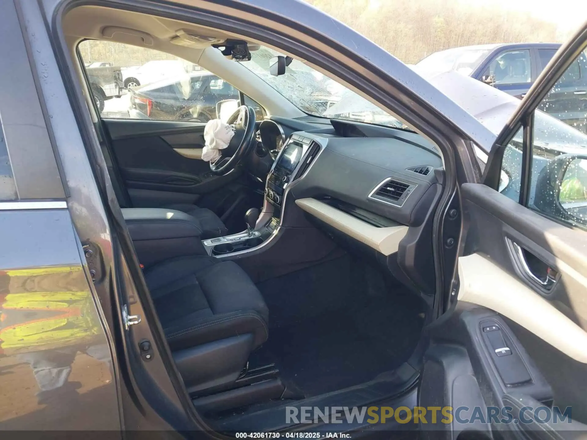 5 Photograph of a damaged car 4S4WMAFDXM3406737 SUBARU ASCENT 2021