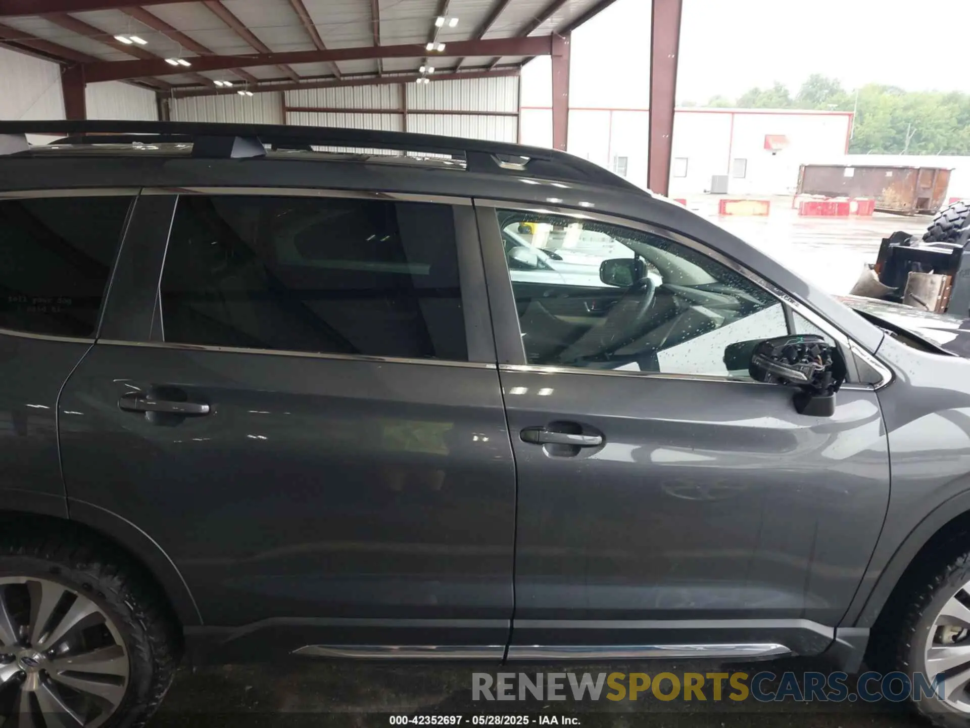13 Photograph of a damaged car 4S4WMALD5M3405385 SUBARU ASCENT 2021