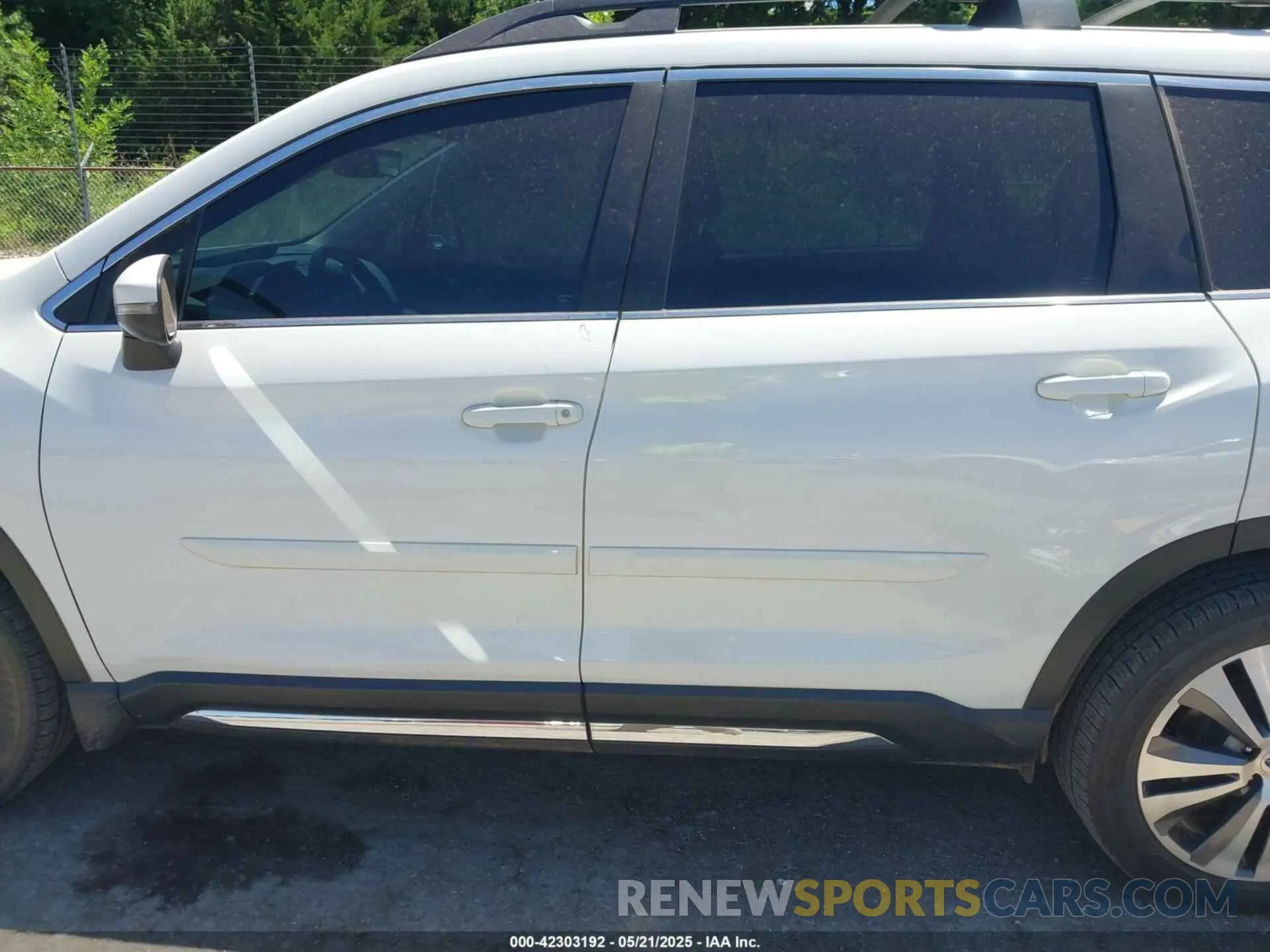 14 Photograph of a damaged car 4S4WMALD7M3466009 SUBARU ASCENT 2021