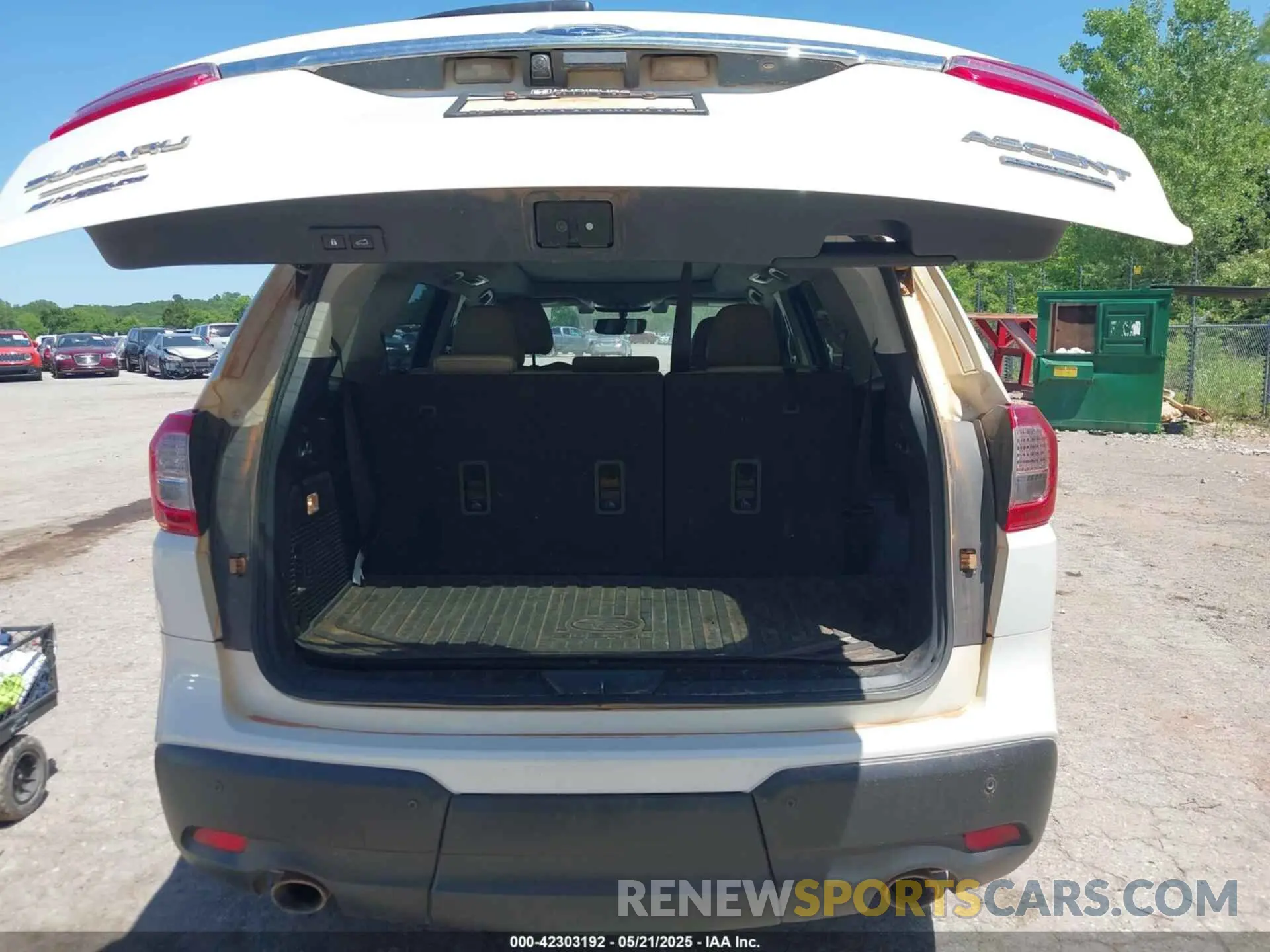 17 Photograph of a damaged car 4S4WMALD7M3466009 SUBARU ASCENT 2021