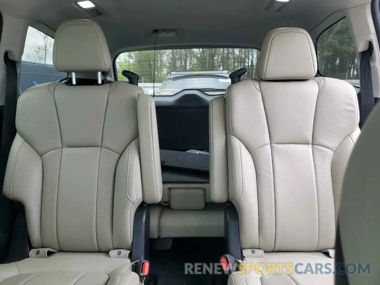 10 Photograph of a damaged car 4S4WMAMD6M3466193 SUBARU ASCENT 2021