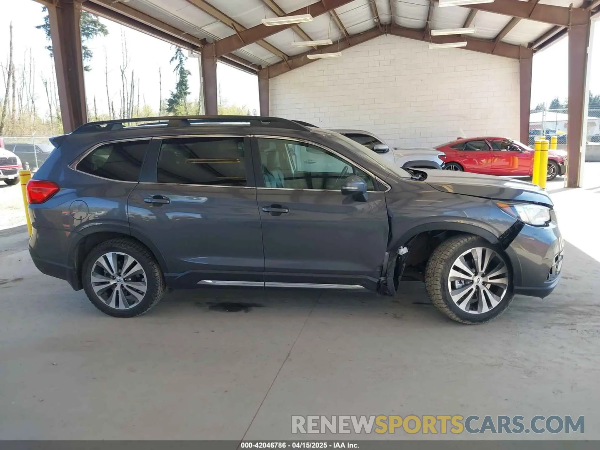 13 Photograph of a damaged car 4S4WMAMD7M3458832 SUBARU ASCENT 2021
