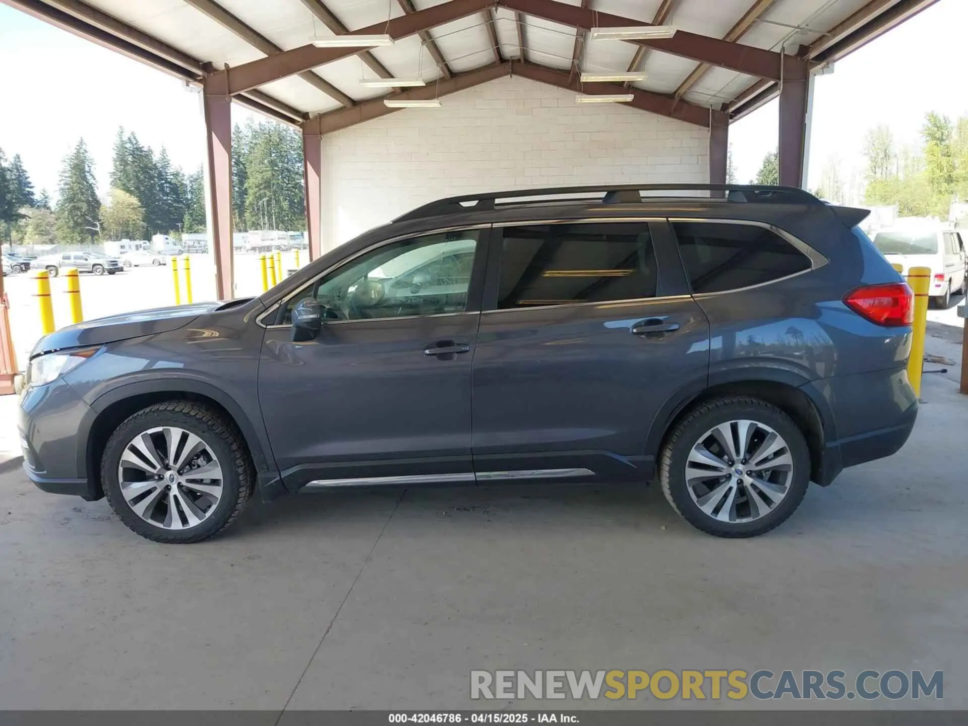 14 Photograph of a damaged car 4S4WMAMD7M3458832 SUBARU ASCENT 2021