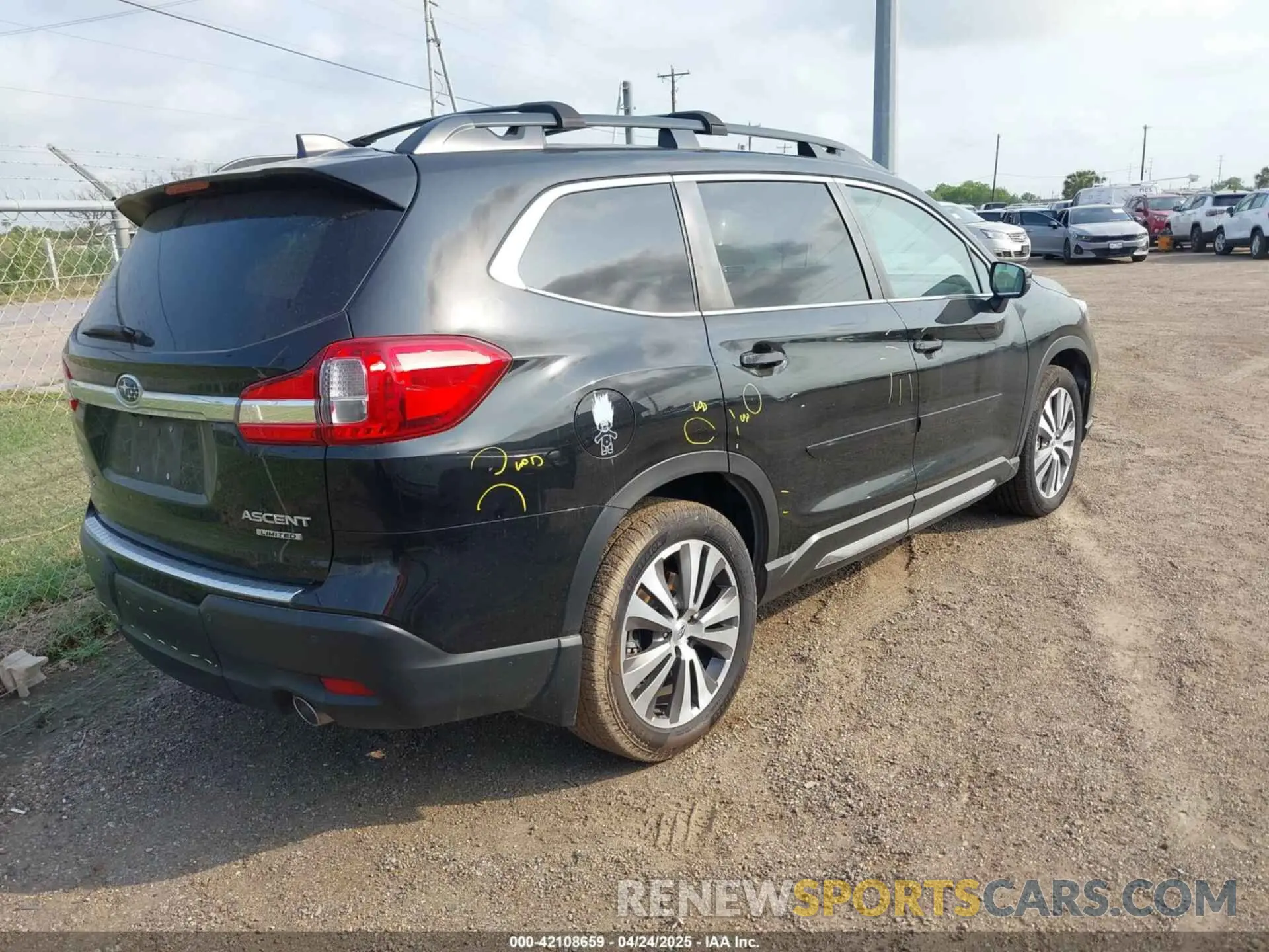 4 Photograph of a damaged car 4S4WMAPD2M3462248 SUBARU ASCENT 2021