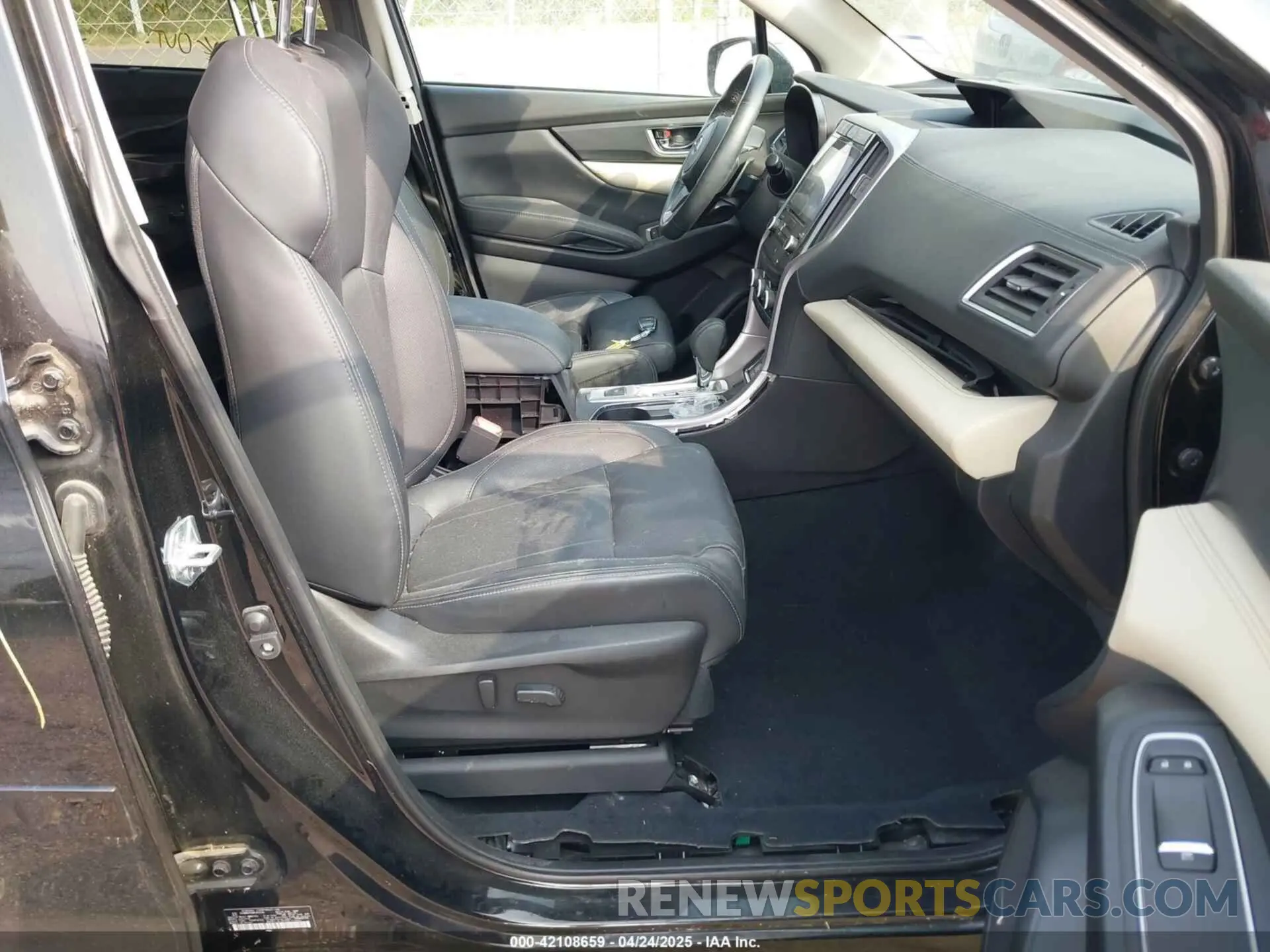 5 Photograph of a damaged car 4S4WMAPD2M3462248 SUBARU ASCENT 2021