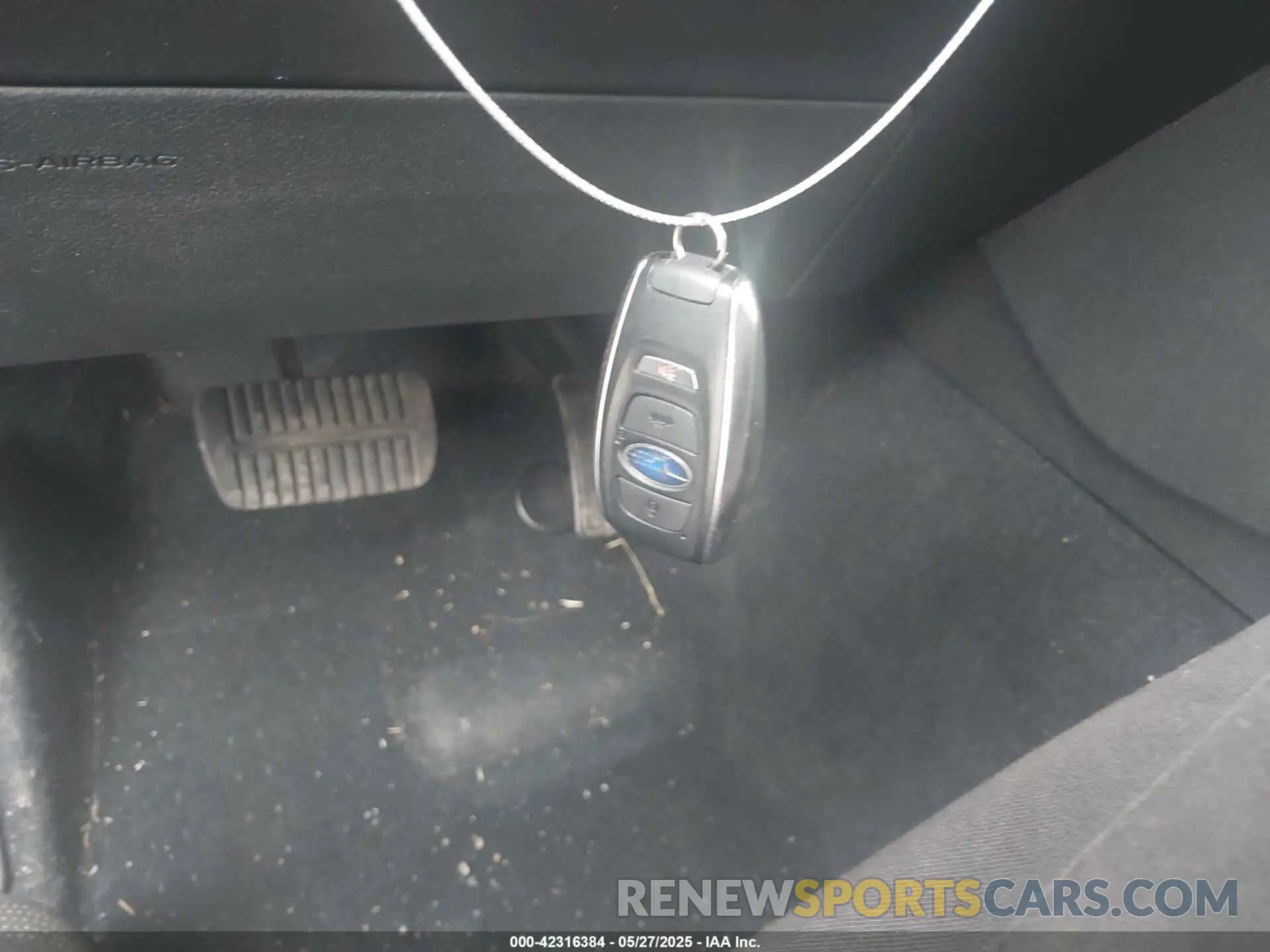 11 Photograph of a damaged car 4S4WMAPD3M3465966 SUBARU ASCENT 2021