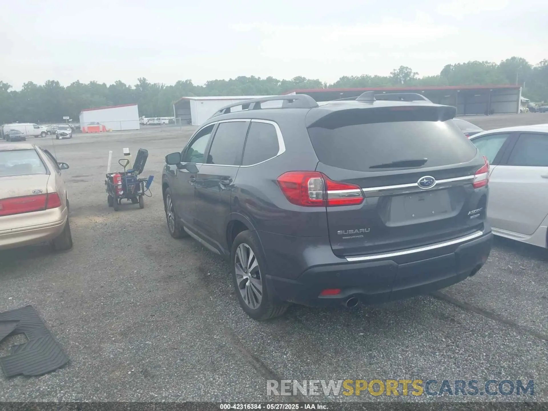 3 Photograph of a damaged car 4S4WMAPD3M3465966 SUBARU ASCENT 2021