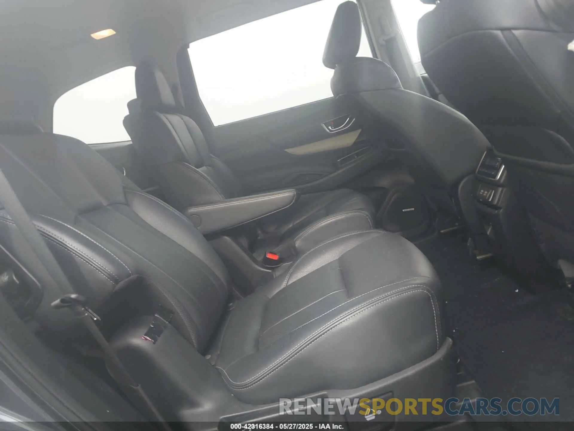 8 Photograph of a damaged car 4S4WMAPD3M3465966 SUBARU ASCENT 2021