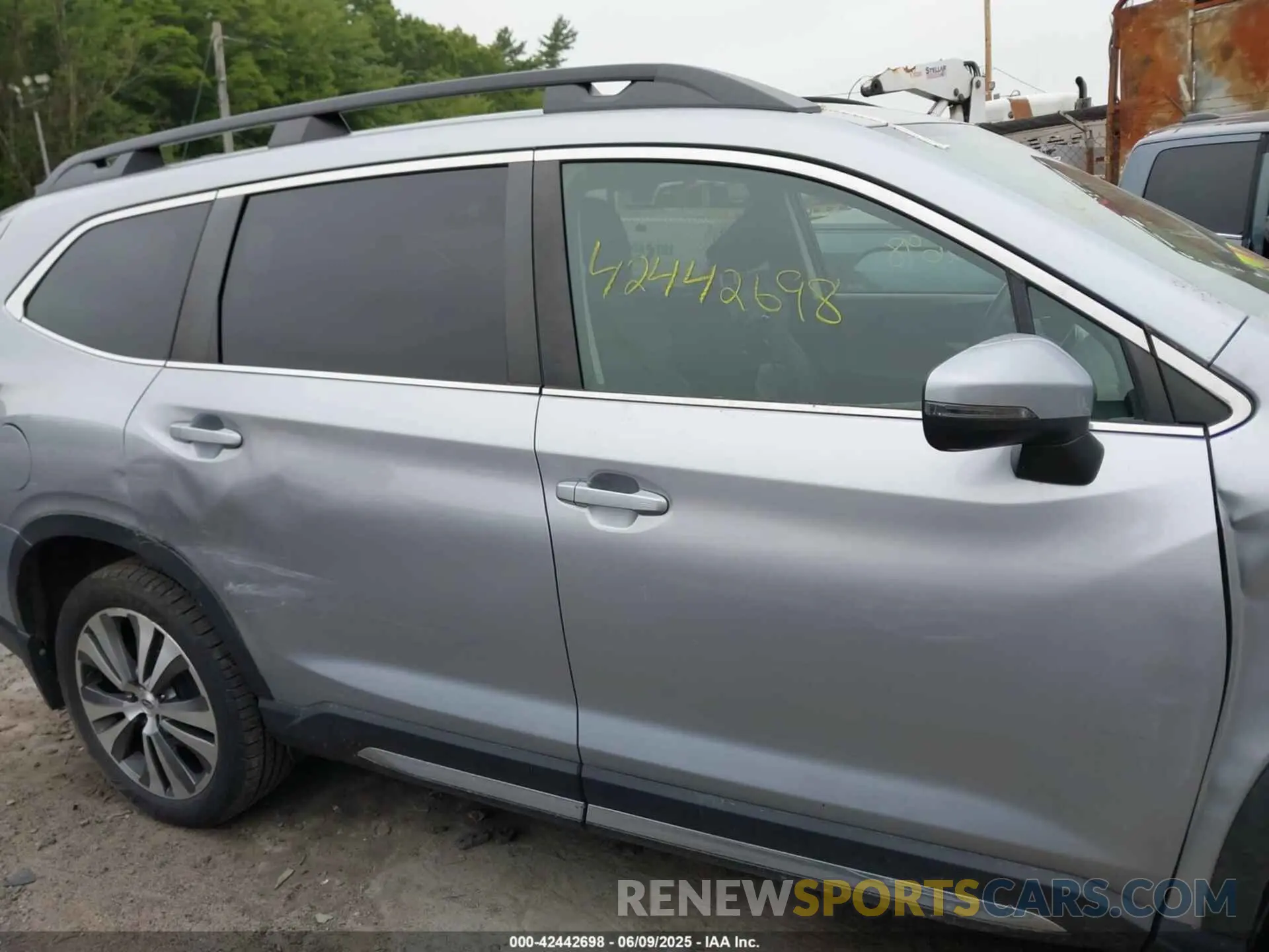 13 Photograph of a damaged car 4S4WMAPD5M3465998 SUBARU ASCENT 2021