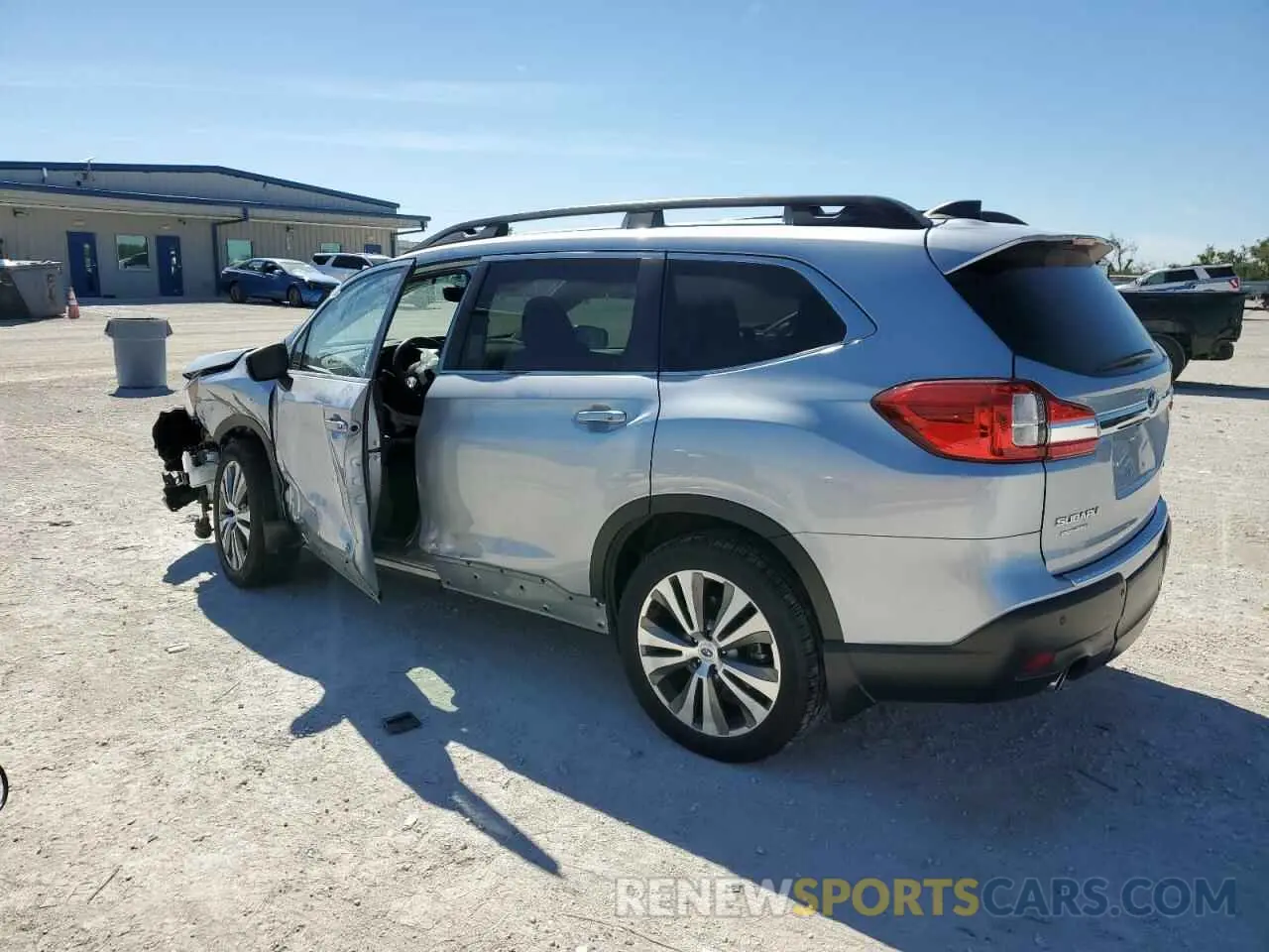 2 Photograph of a damaged car 4S4WMAPD7M3437832 SUBARU ASCENT 2021
