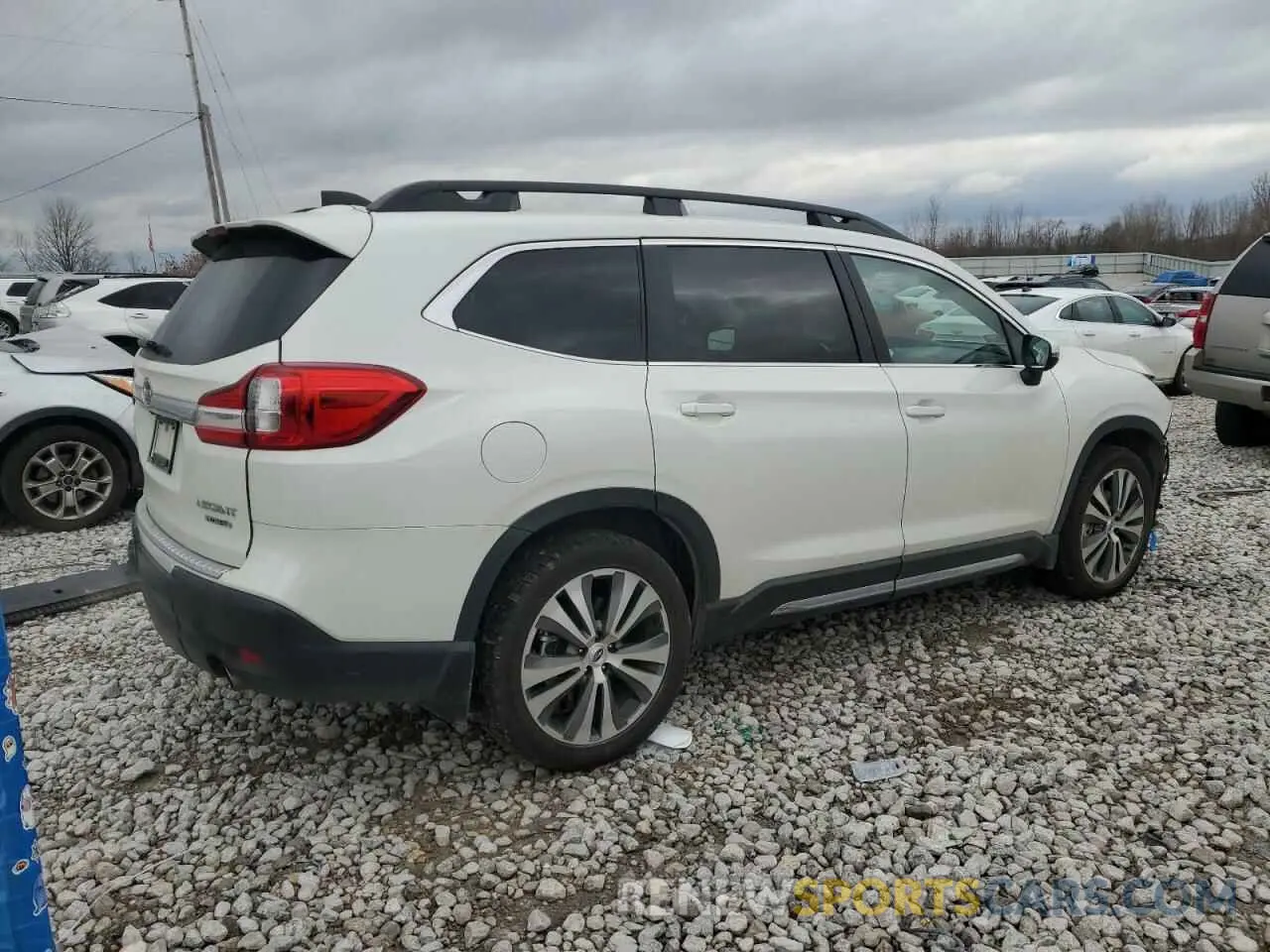 3 Photograph of a damaged car 4S4WMAPD8M3415774 SUBARU ASCENT 2021