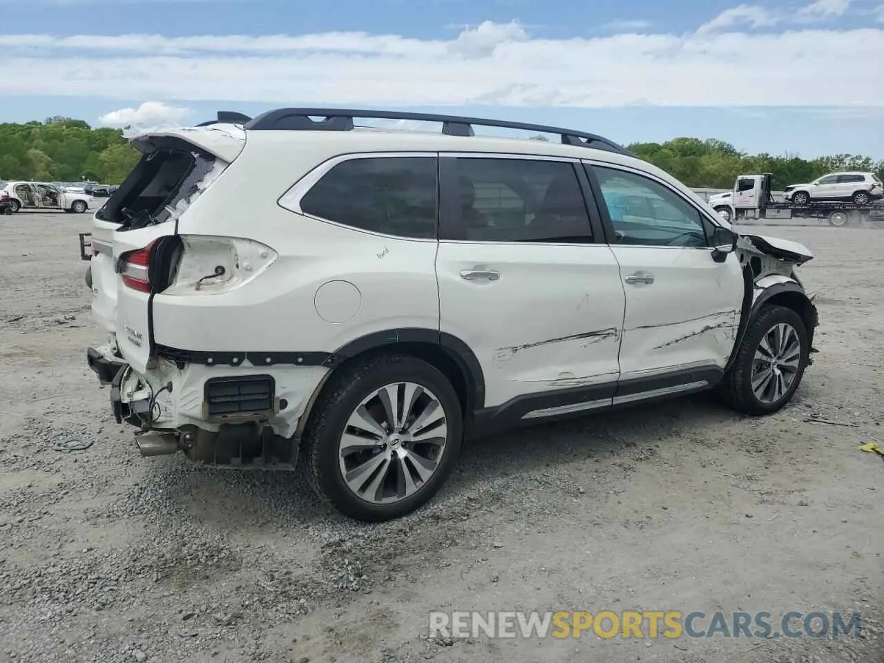 3 Photograph of a damaged car 4S4WMARD5M3437843 SUBARU ASCENT 2021