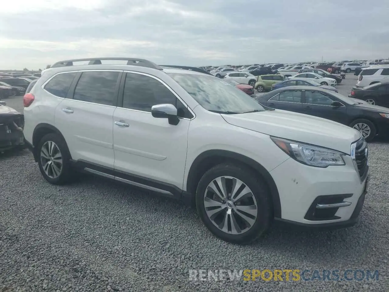 4 Photograph of a damaged car 4S4WMARD8M3403637 SUBARU ASCENT 2021