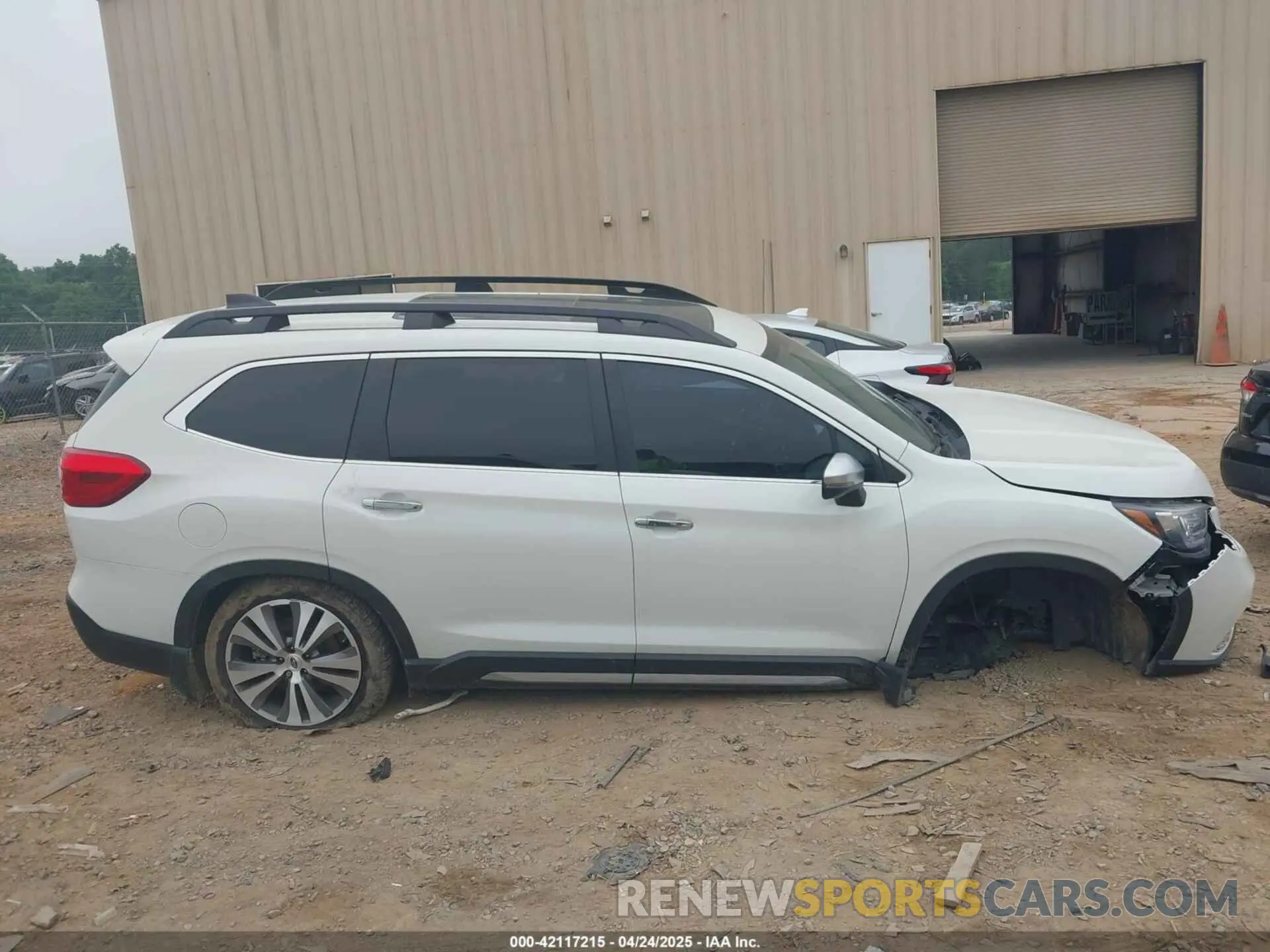 13 Photograph of a damaged car 4S4WMARD8M3415237 SUBARU ASCENT 2021