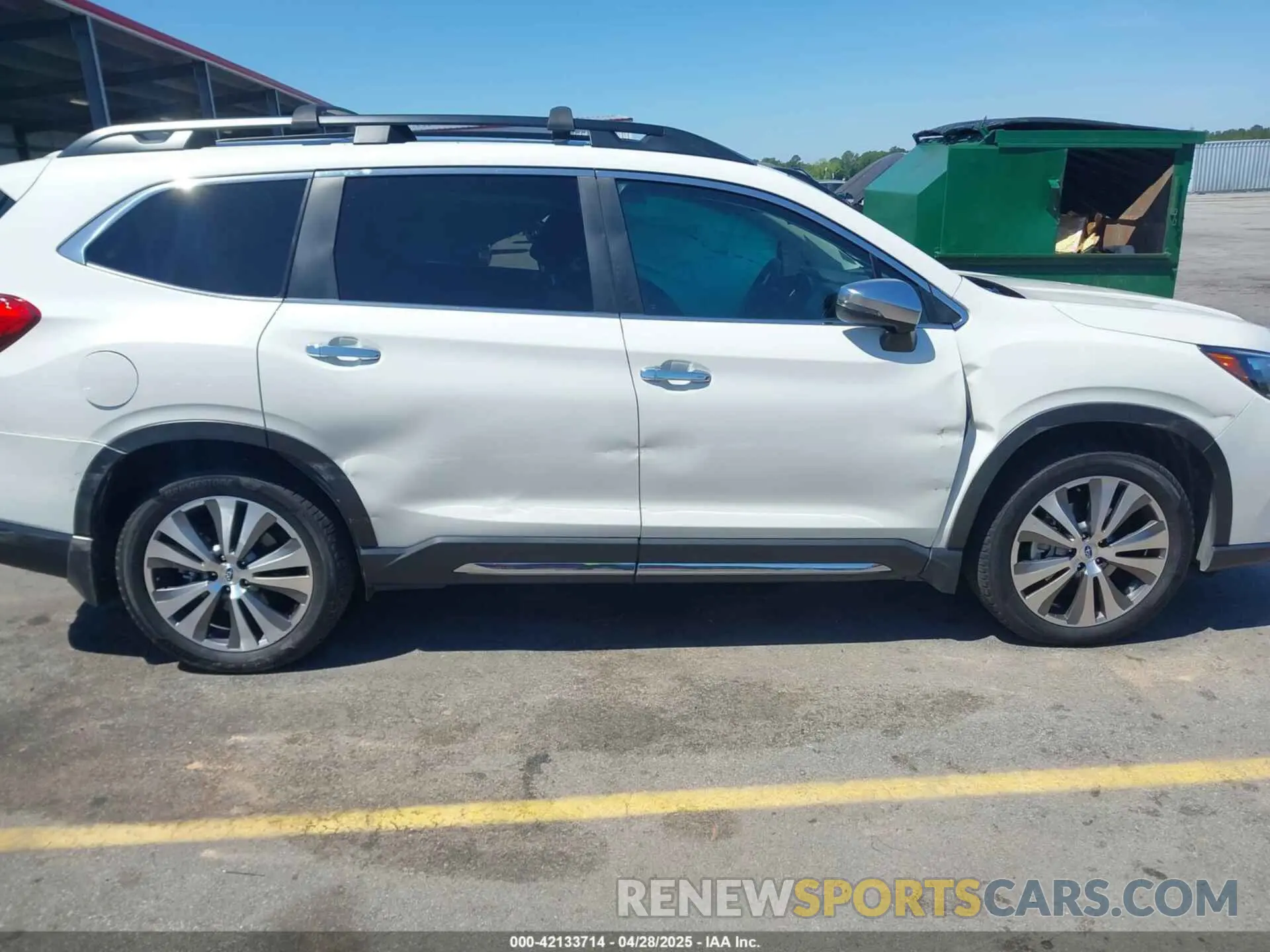 13 Photograph of a damaged car 4S4WMARD8M3425069 SUBARU ASCENT 2021