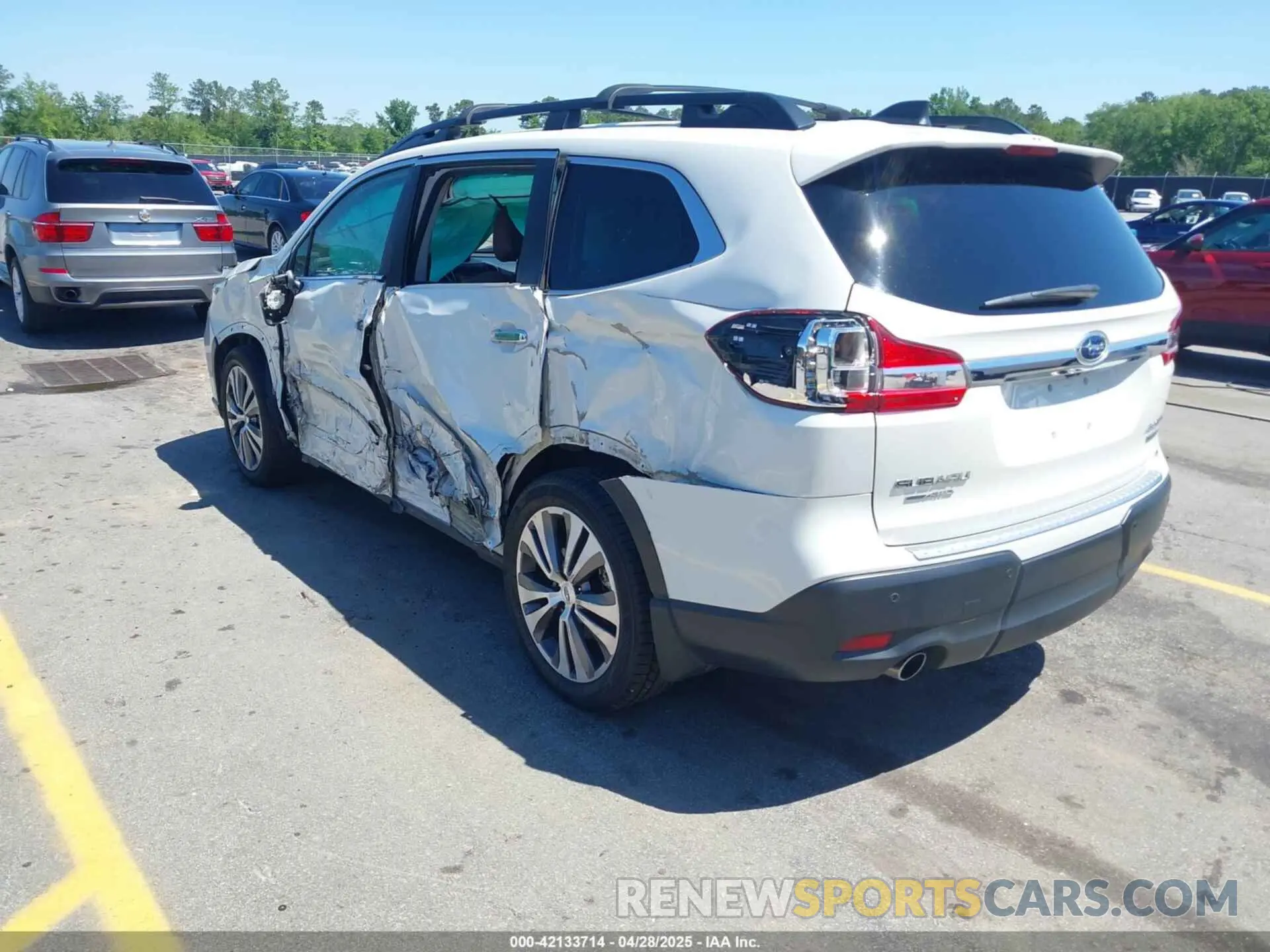 3 Photograph of a damaged car 4S4WMARD8M3425069 SUBARU ASCENT 2021