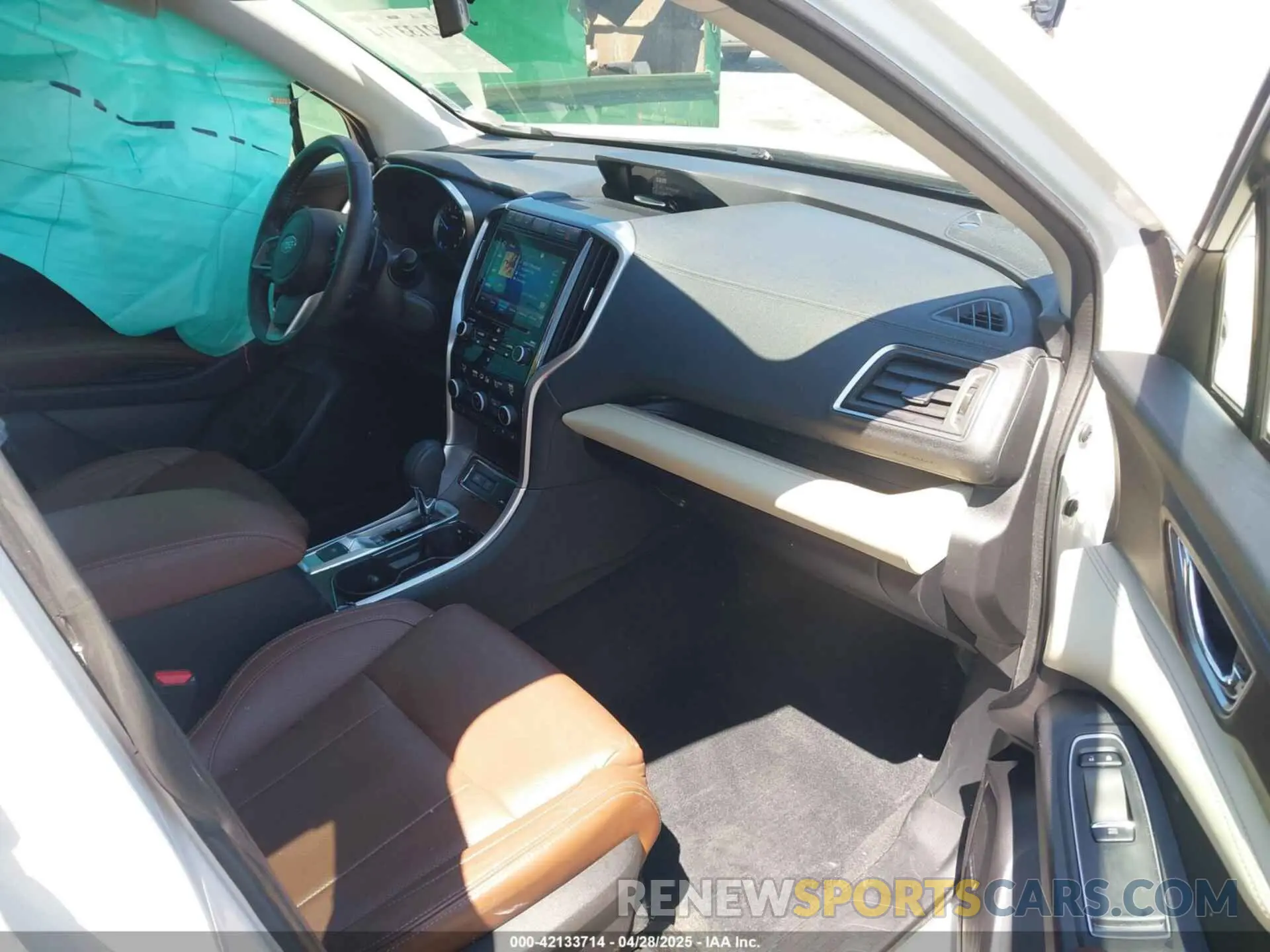 5 Photograph of a damaged car 4S4WMARD8M3425069 SUBARU ASCENT 2021