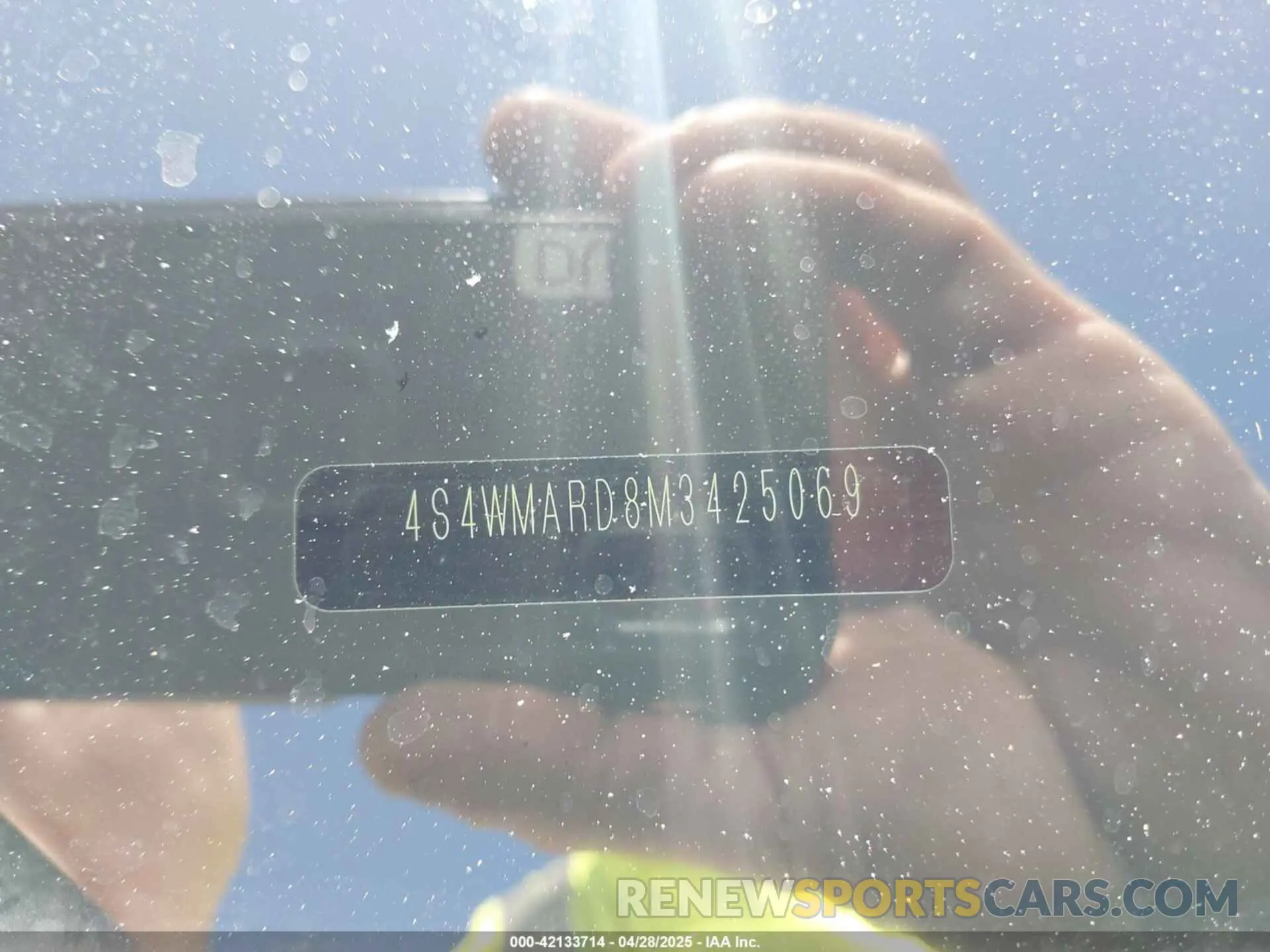 9 Photograph of a damaged car 4S4WMARD8M3425069 SUBARU ASCENT 2021