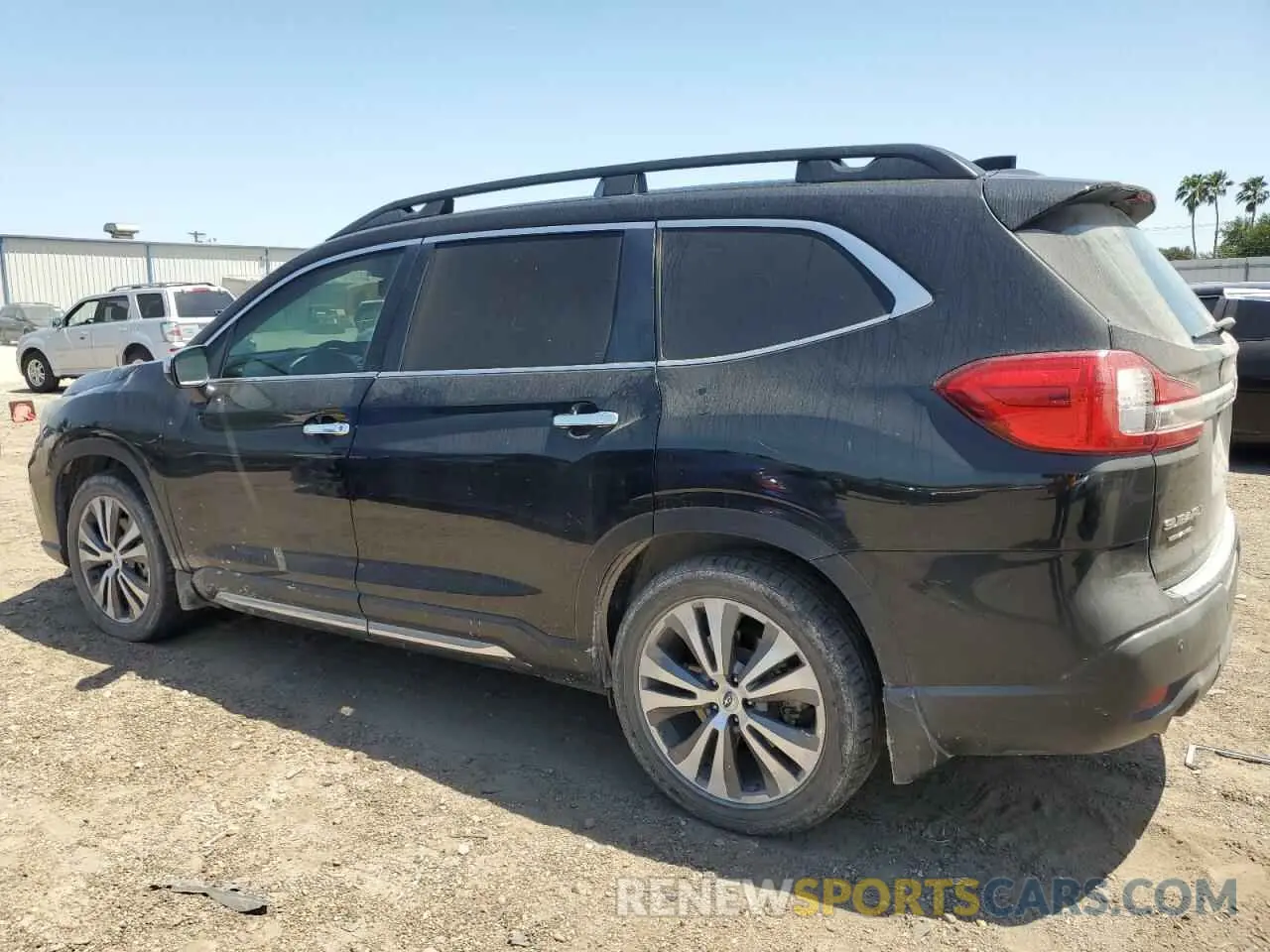 2 Photograph of a damaged car 4S4WMARD9M3418390 SUBARU ASCENT 2021