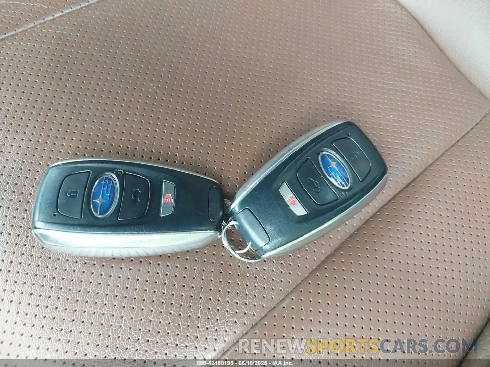11 Photograph of a damaged car 4S4WMARD9M3470862 SUBARU ASCENT 2021