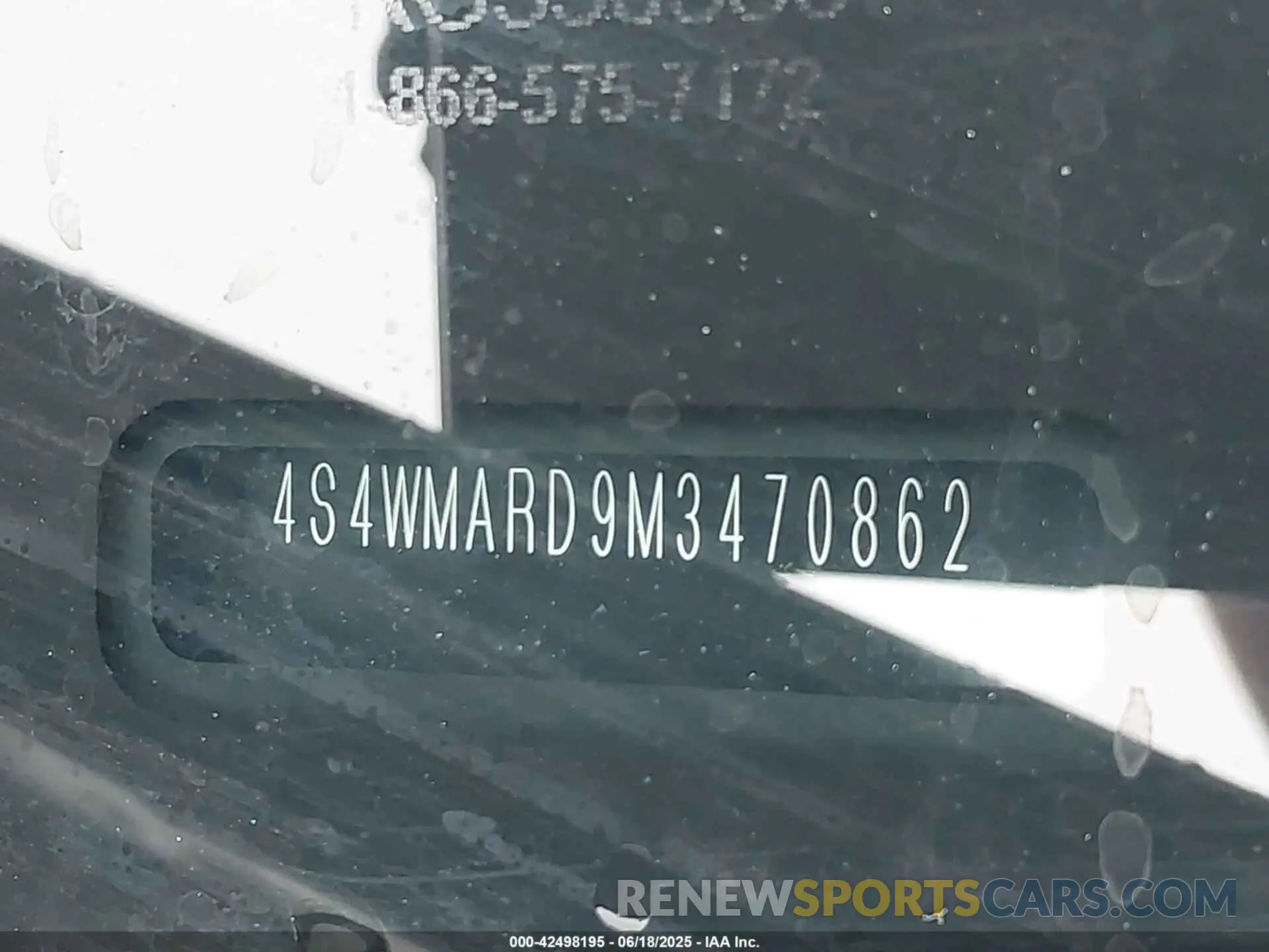 18 Photograph of a damaged car 4S4WMARD9M3470862 SUBARU ASCENT 2021