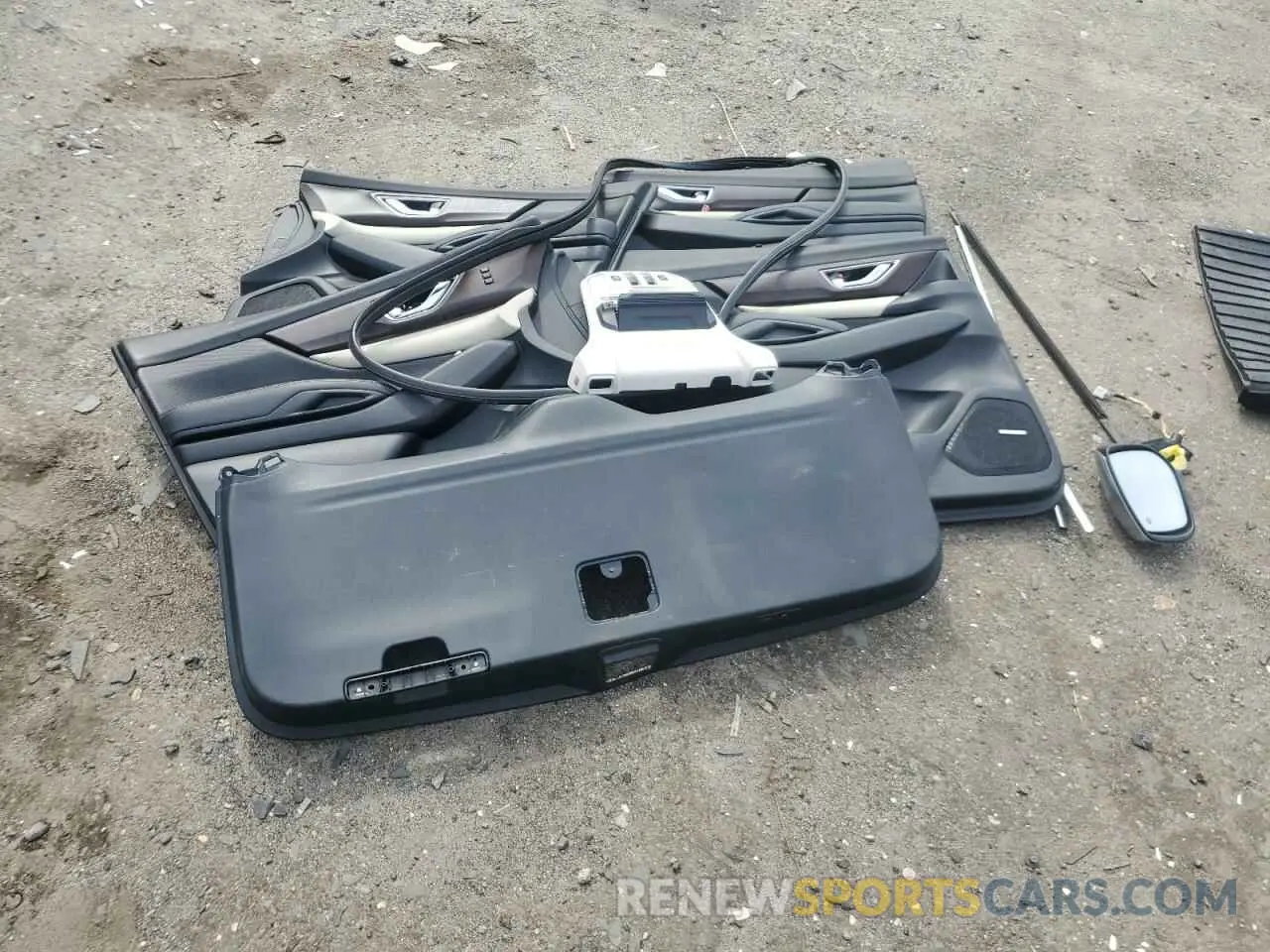 13 Photograph of a damaged car 4S4WMARDXM3403591 SUBARU ASCENT 2021