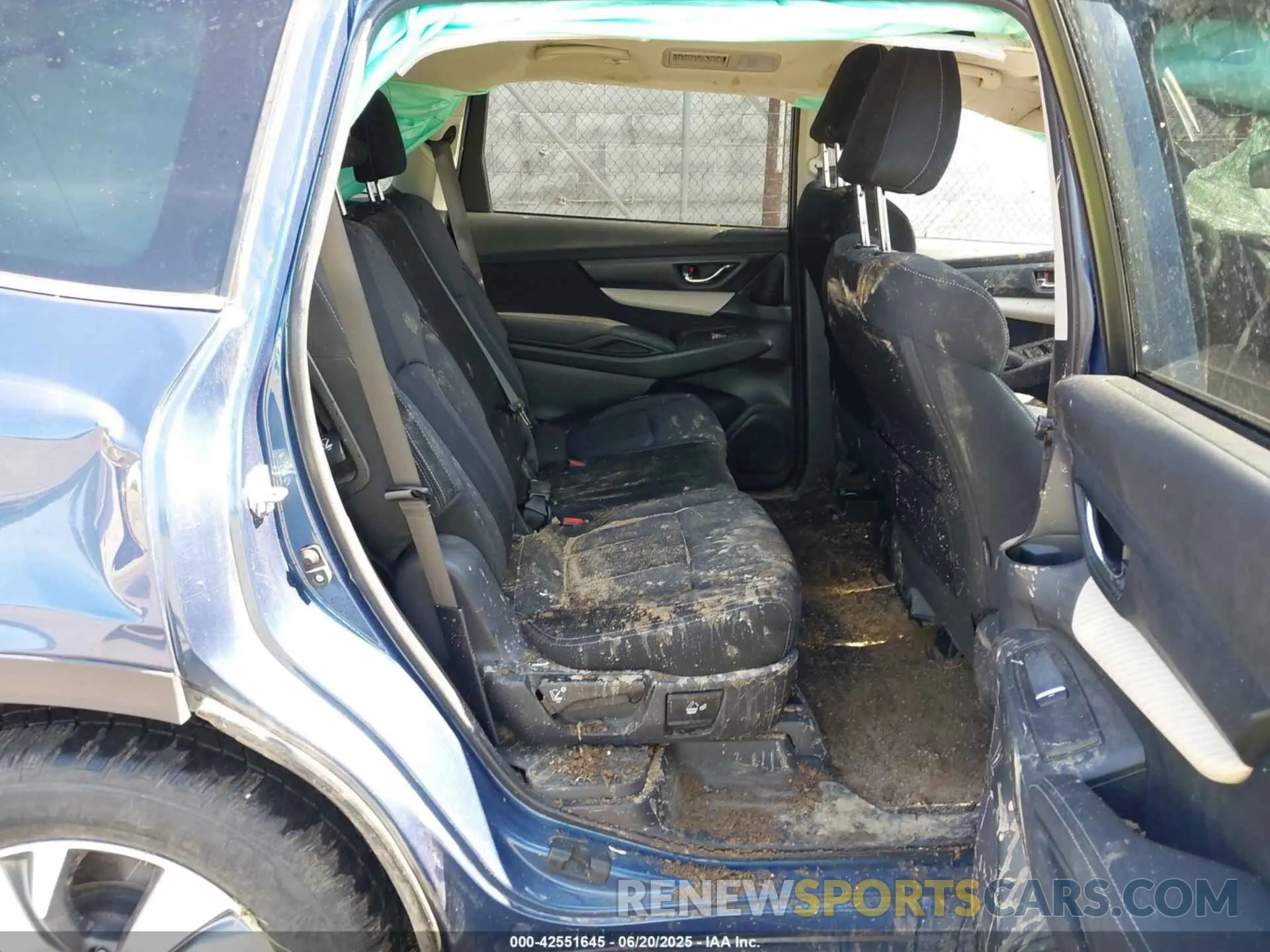 8 Photograph of a damaged car 4S4WMACD3N3442288 SUBARU ASCENT 2022